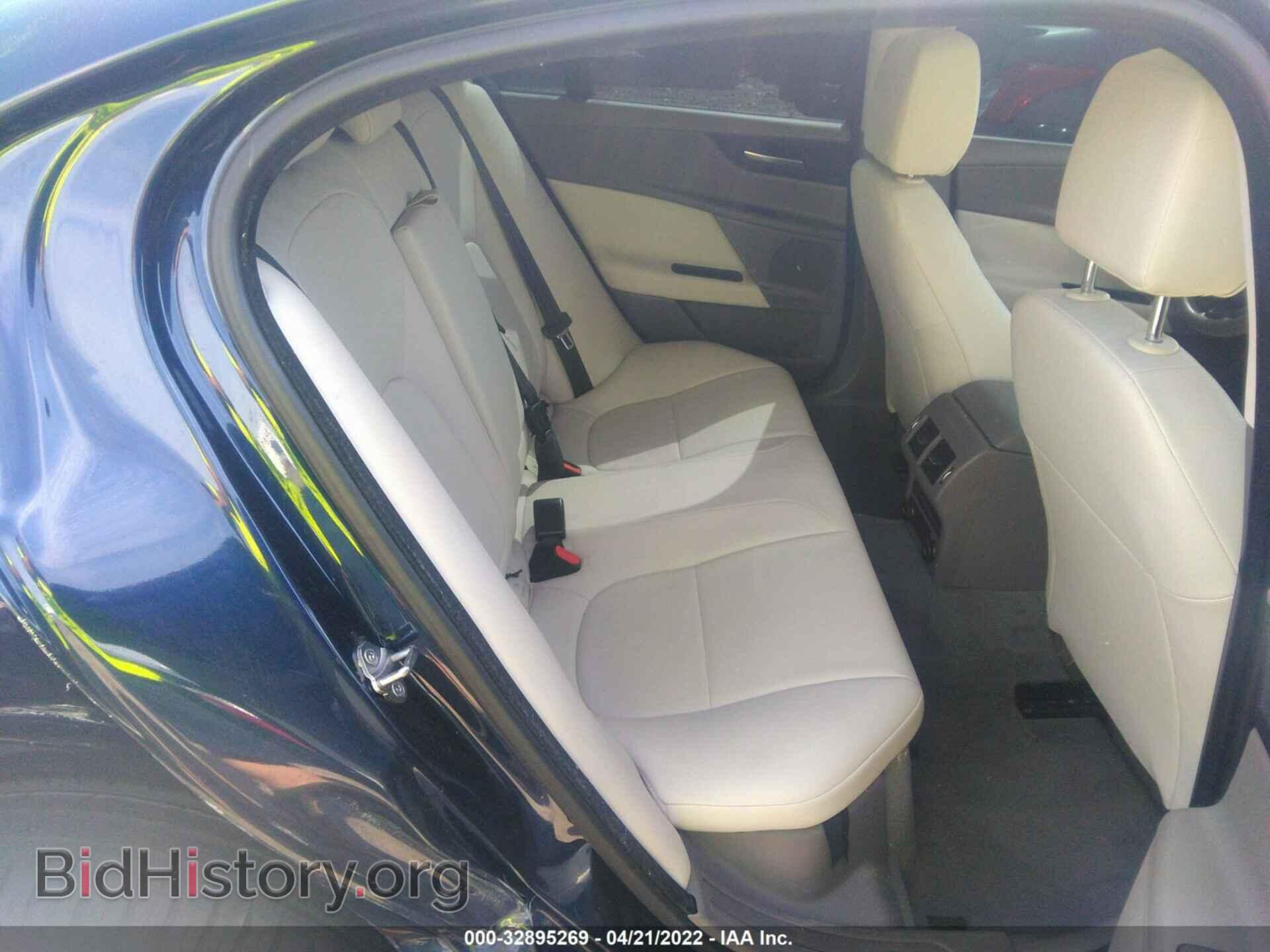 2017 JAGUAR XE - VIN: SAJAR4BG2HA972525 - Фото 8