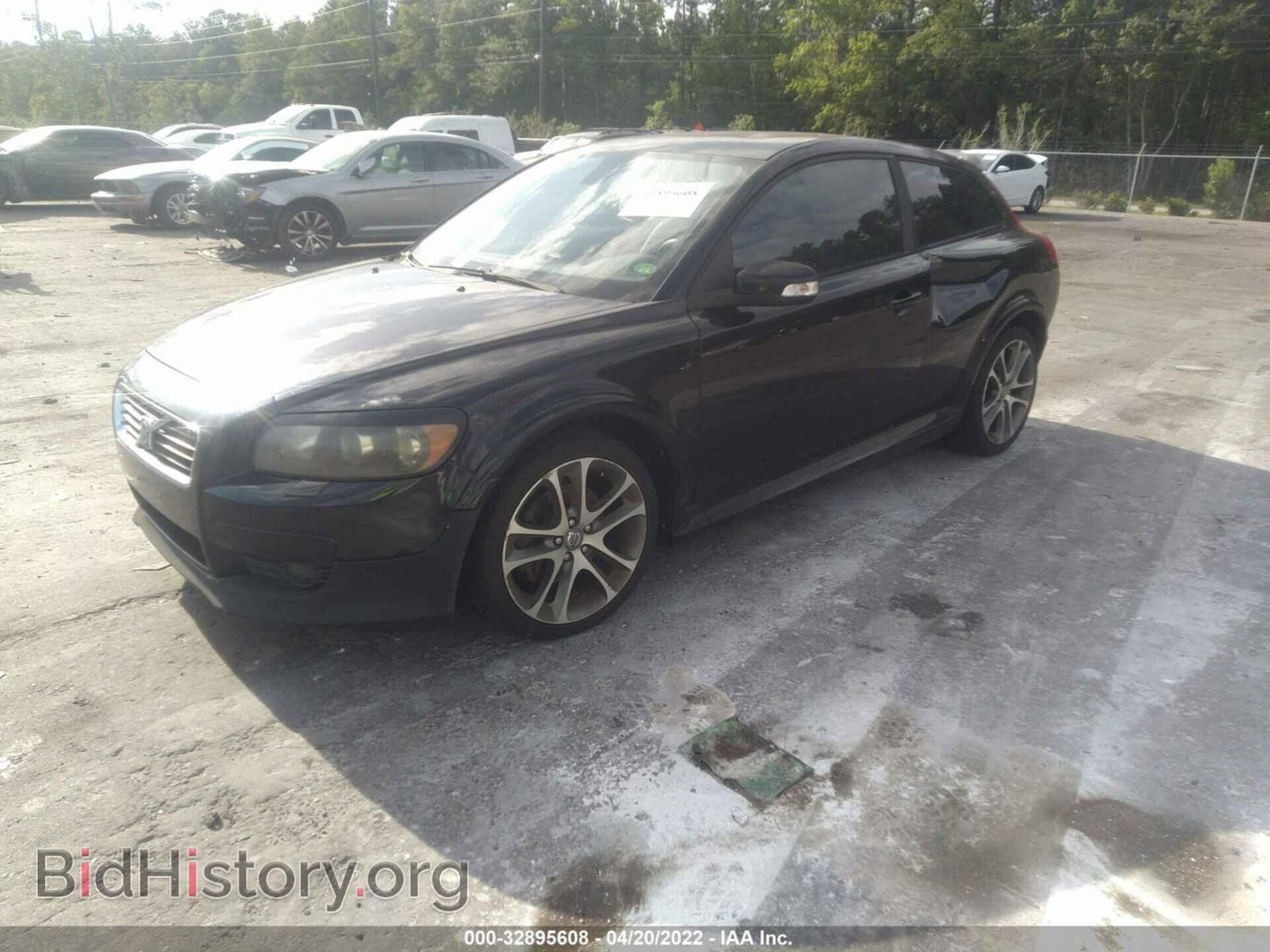2008 VOLVO C30 - VIN: YV1MK672282057252 - Фото 2