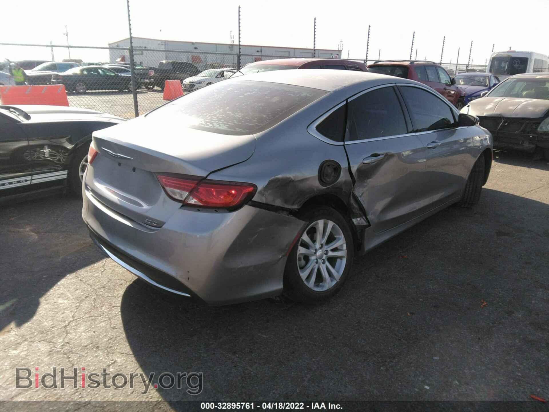 2015 CHRYSLER 200 - VIN: 1C3CCCAB9FN576563 - Фото 4