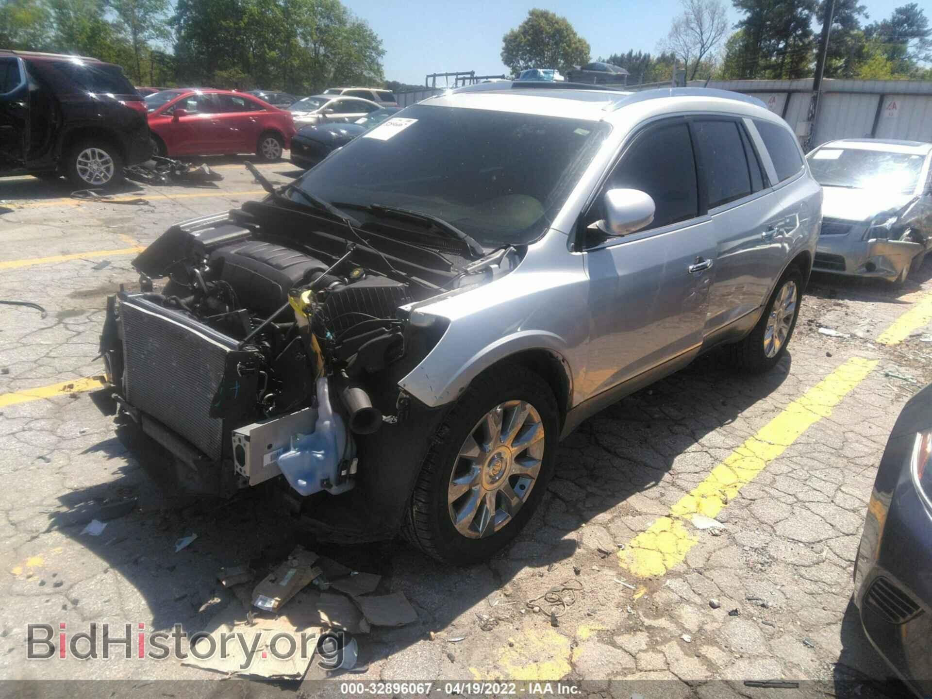 2012 BUICK ENCLAVE - VIN: 5GAKRDED2CJ382212 - Photo 2