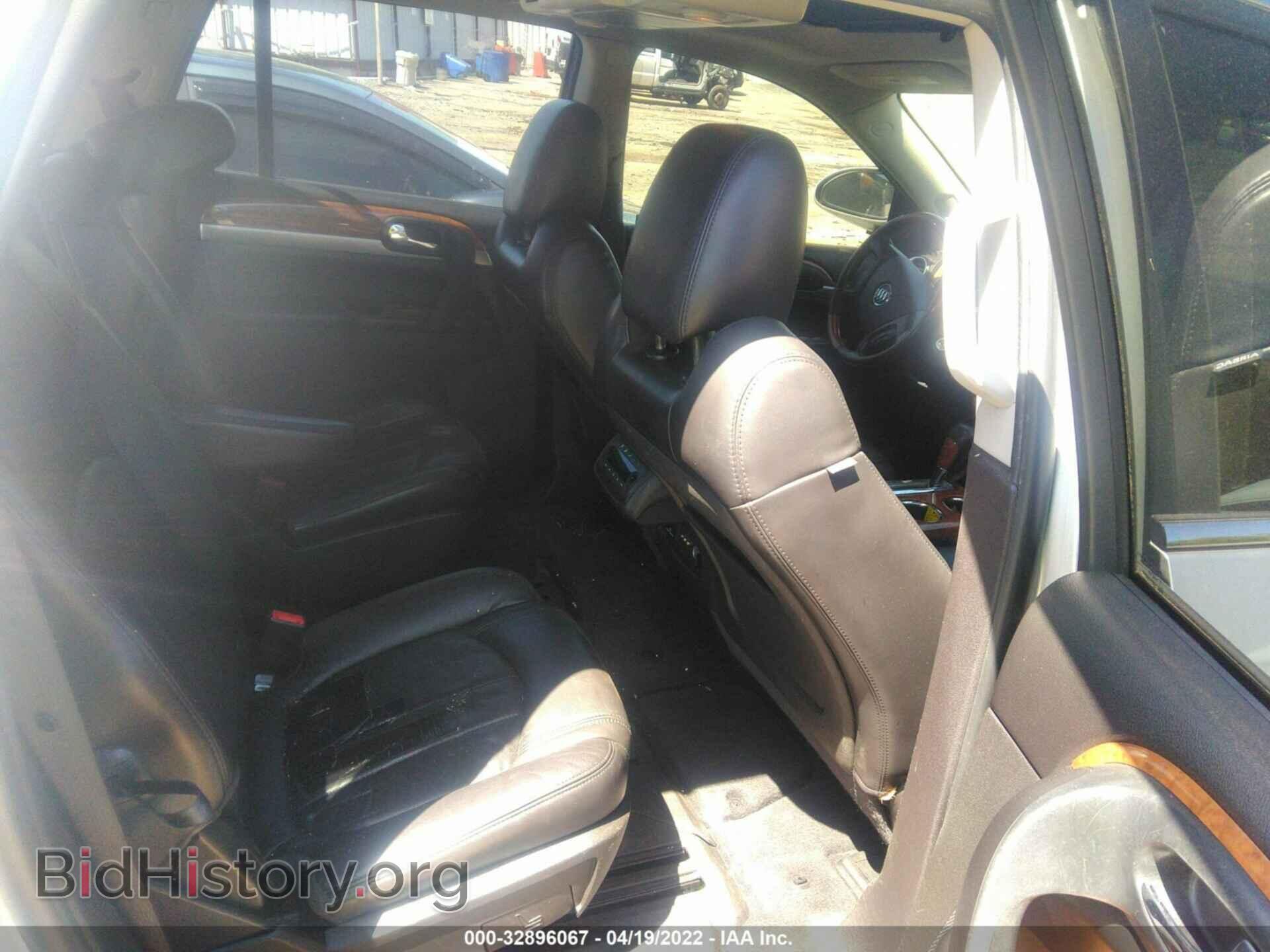 2012 BUICK ENCLAVE - VIN: 5GAKRDED2CJ382212 - Photo 8