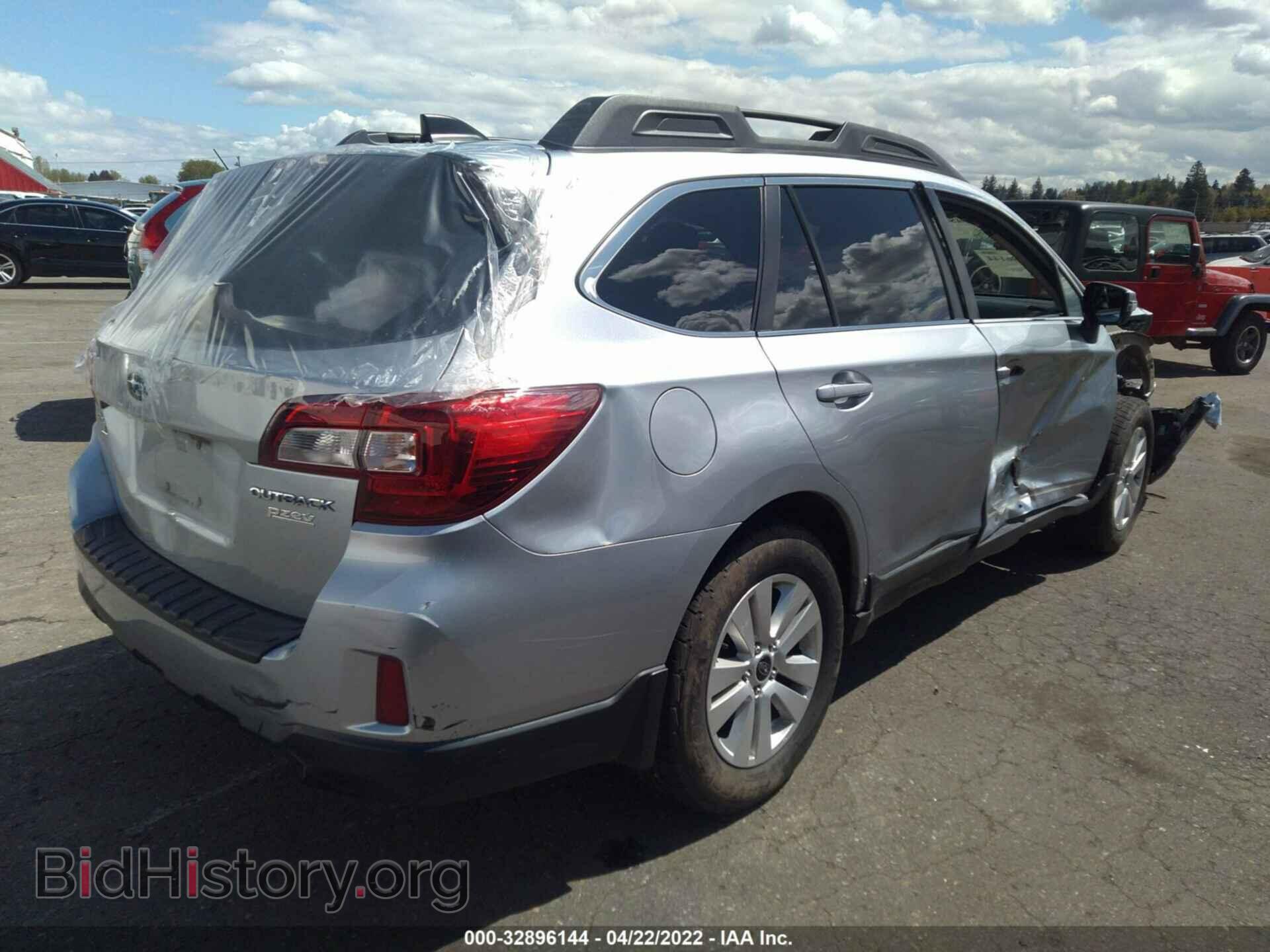 2016 SUBARU OUTBACK - VIN: 4S4BSAHC3G3255446 - Фото 4