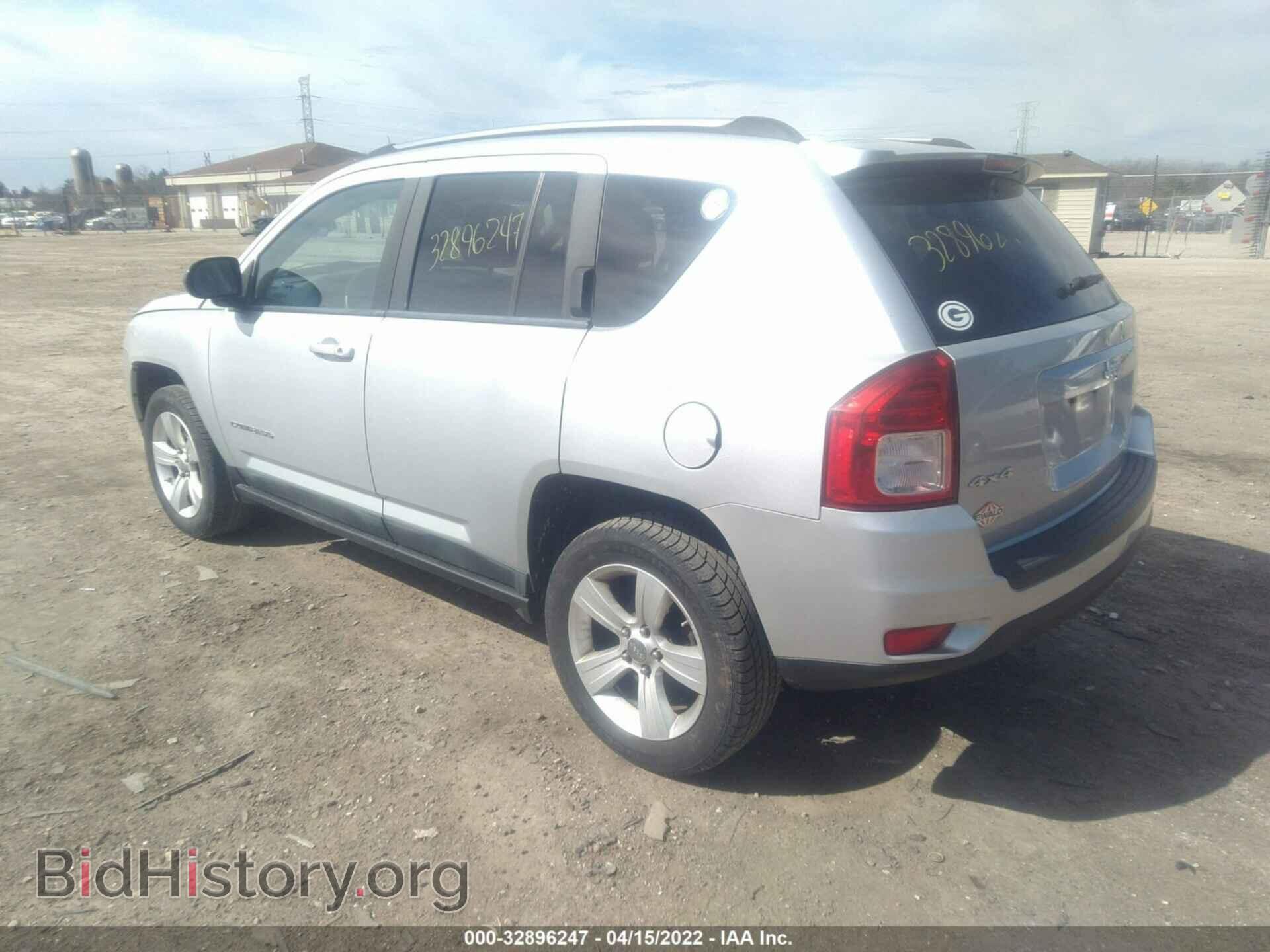 2011 JEEP COMPASS - VIN: 1J4NF1FB4BD235171 - Photo 3