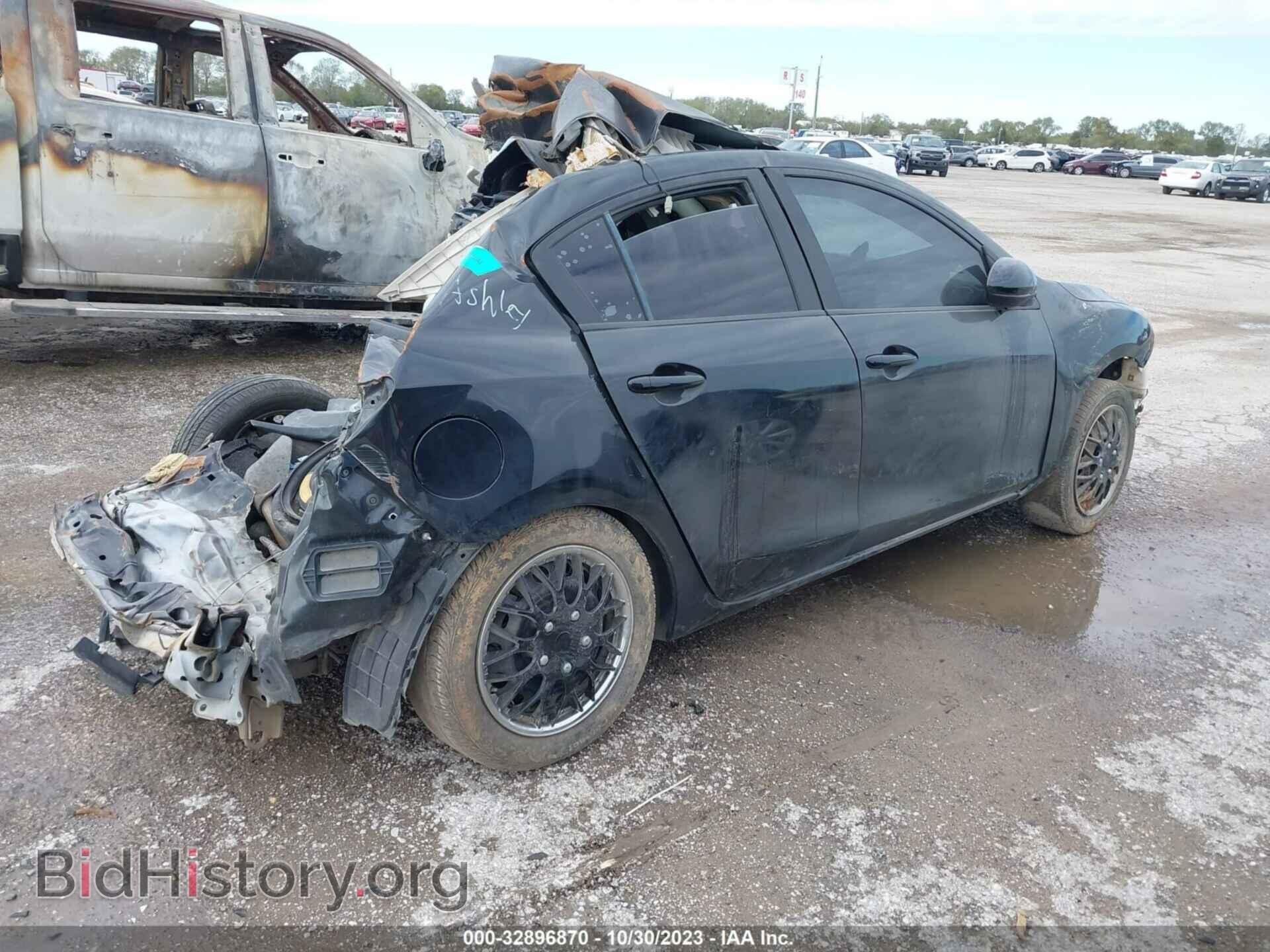 2012 MAZDA MAZDA3 - VIN: JM1BL1UF0C1592017 - Фото 4