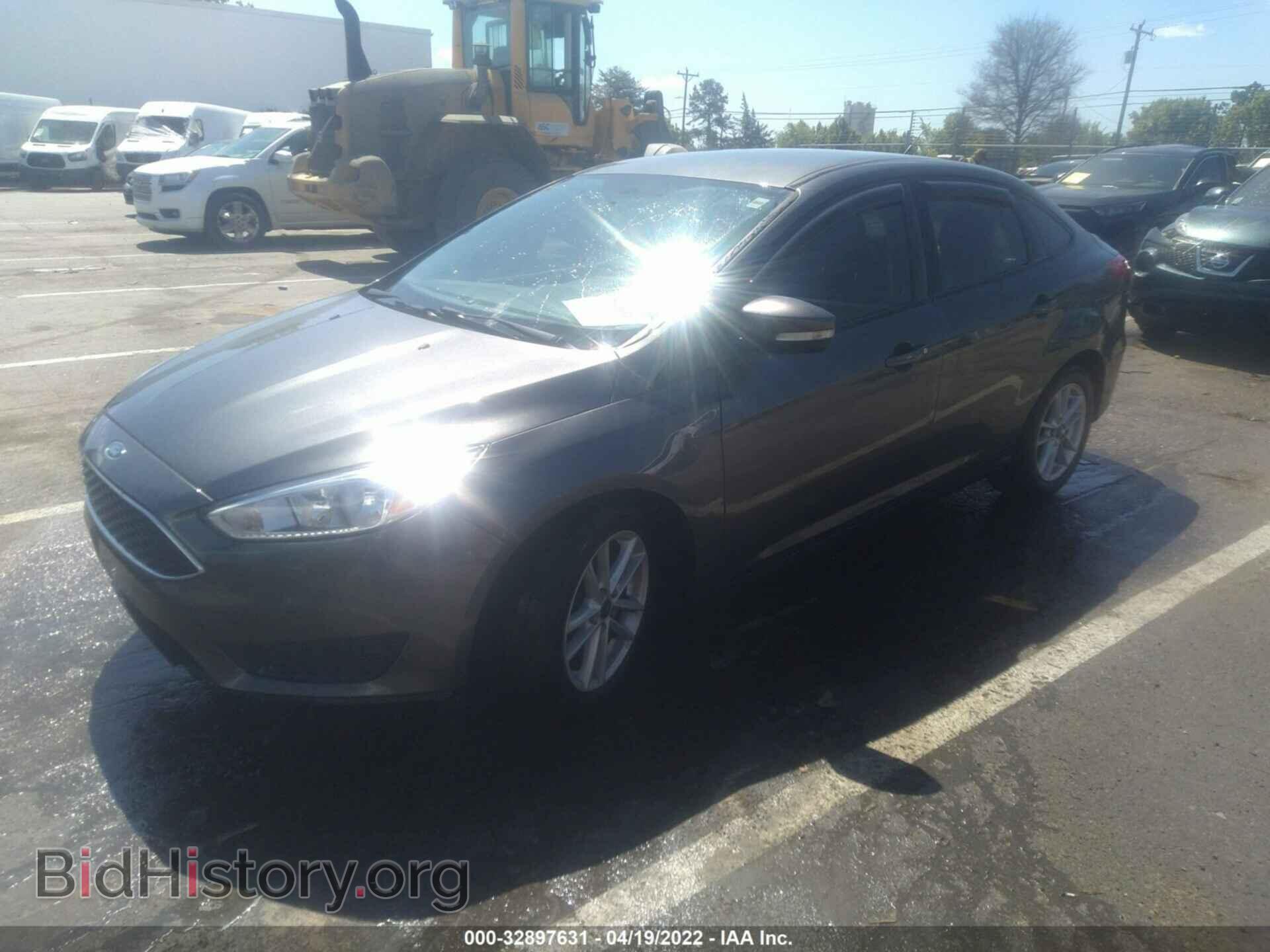 2017 FORD FOCUS - VIN: 1FADP3F29HL227579 - Фото 2