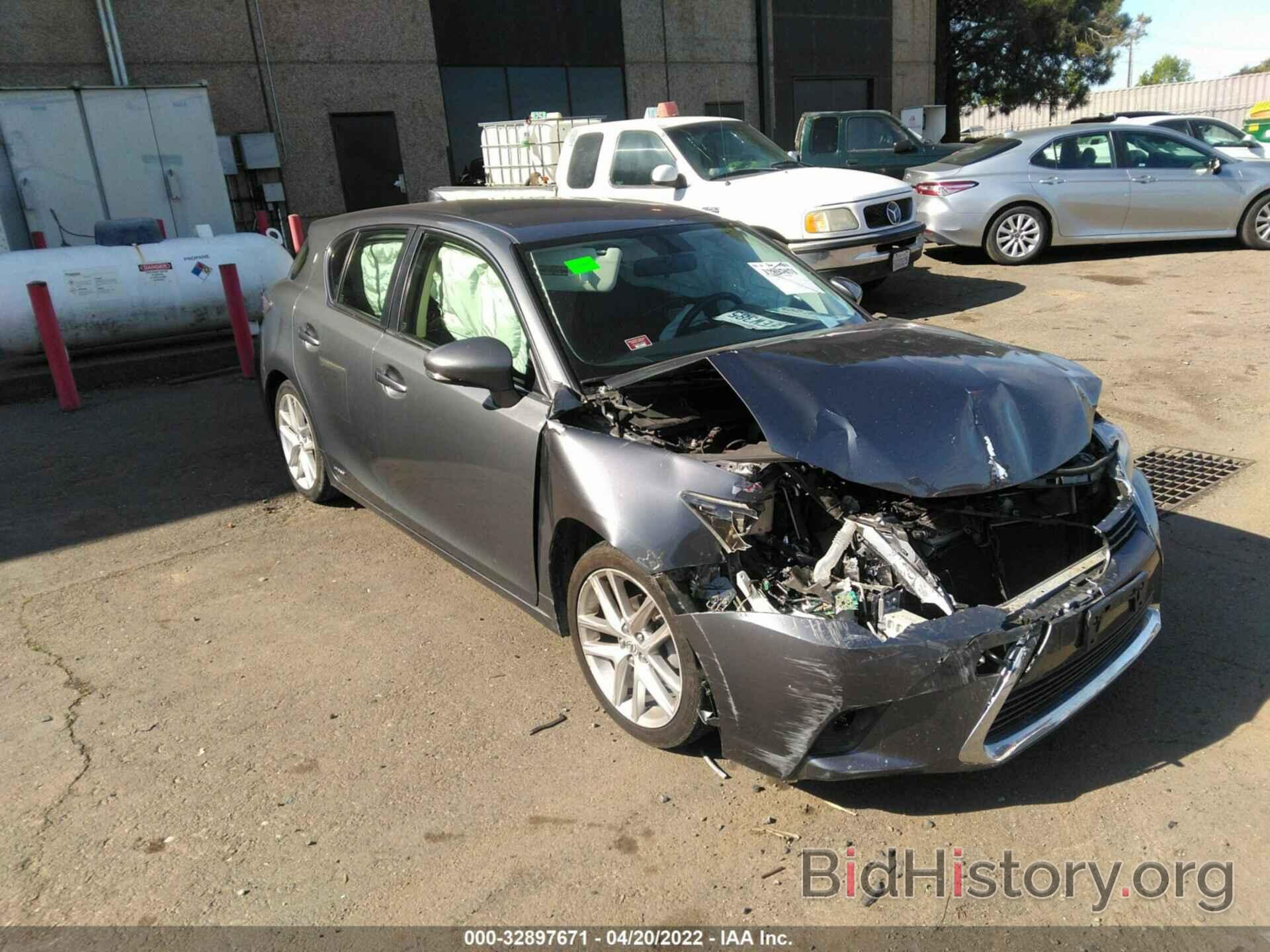 Фотография JTHKD5BHXG2252820 - LEXUS CT 200H 2016