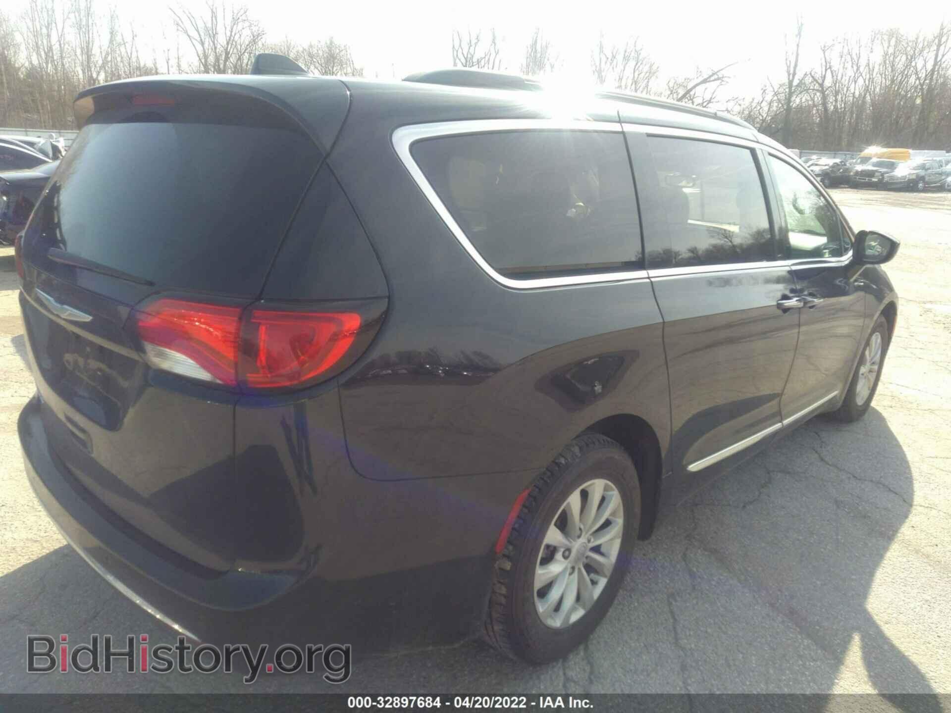 2017 CHRYSLER PACIFICA - VIN: 2C4RC1BG4HR734091 - Фото 4