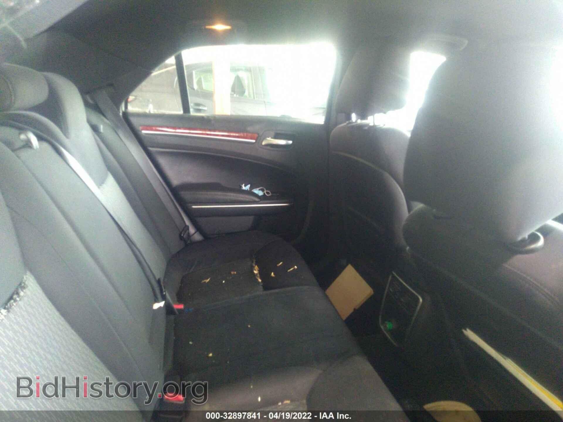 2012 CHRYSLER 300 - VIN: 2C3CCAAG1CH227305 - Фото 8