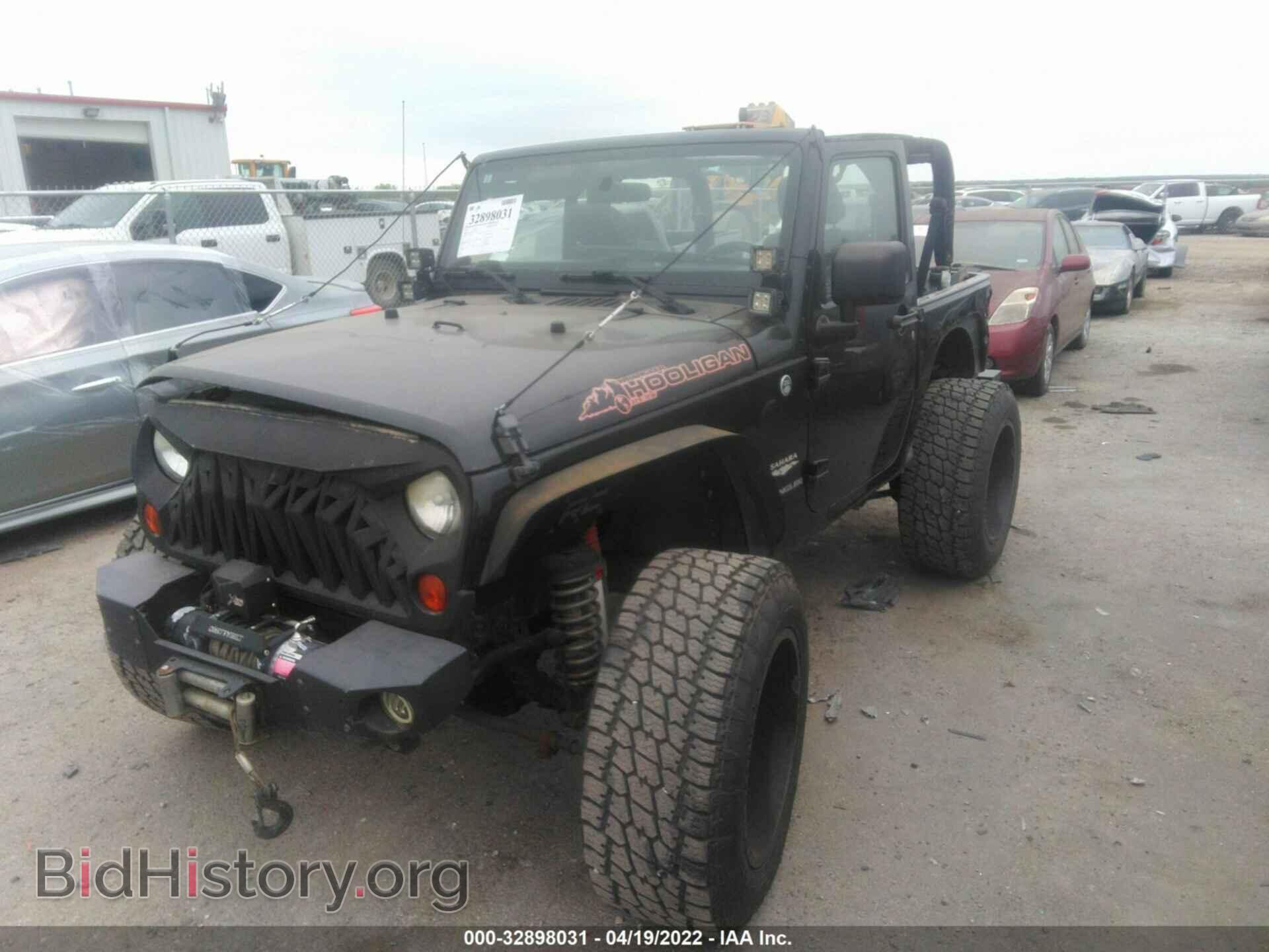2011 JEEP WRANGLER - VIN: 1J4AA5D10BL554992 - Фото 2