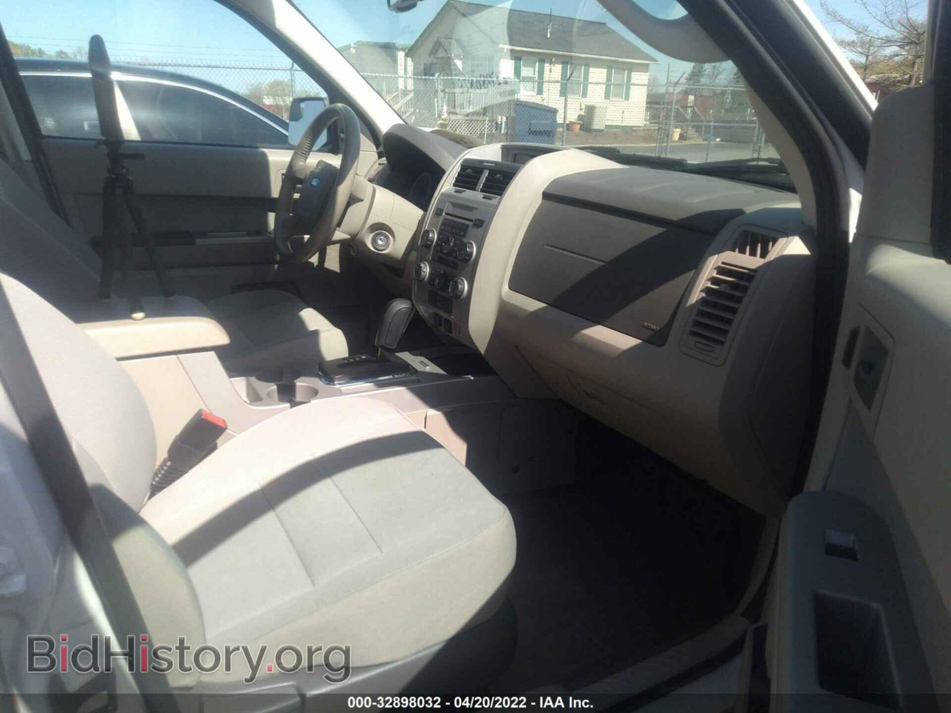 2011 FORD ESCAPE - VIN: 1FMCU9D79BKC02609 - Фото 5