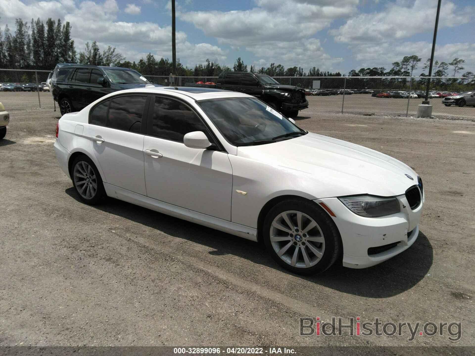 Photo WBAPH7G59BNM55238 - BMW 3 SERIES 2011