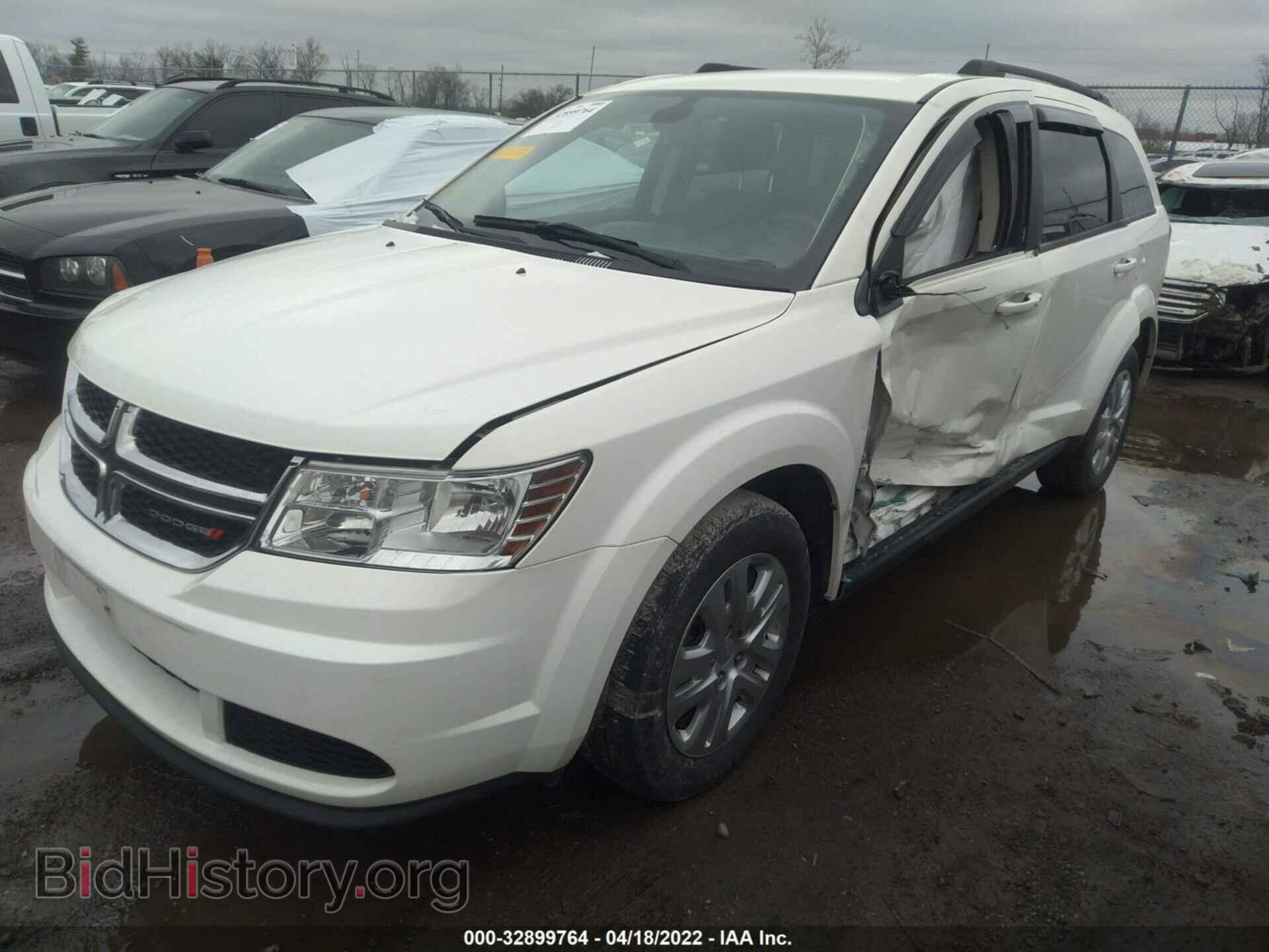 2018 DODGE JOURNEY - VIN: 3C4PDCAB2JT506874 - Фото 2
