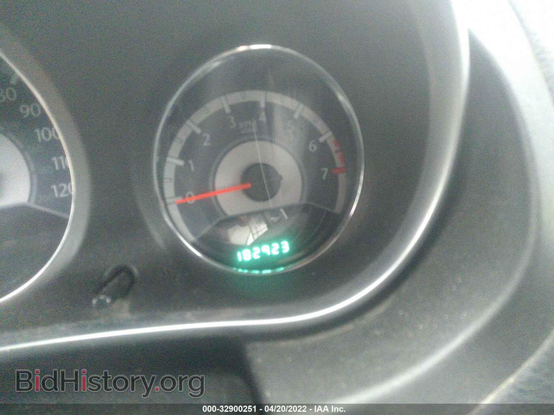 2011 CHRYSLER 200 - VIN: 1C3BC2EG8BN543379 - Фото 7