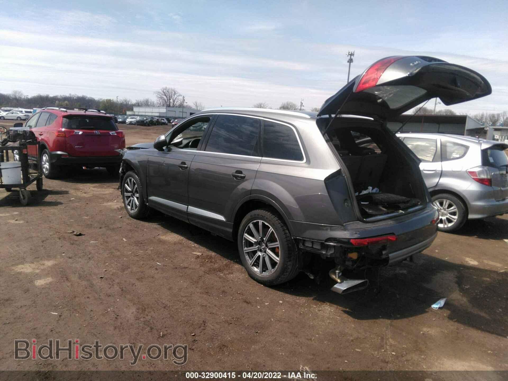 2018 AUDI Q7 - VIN: WA1VAAF7XJD045268 - Фото 3
