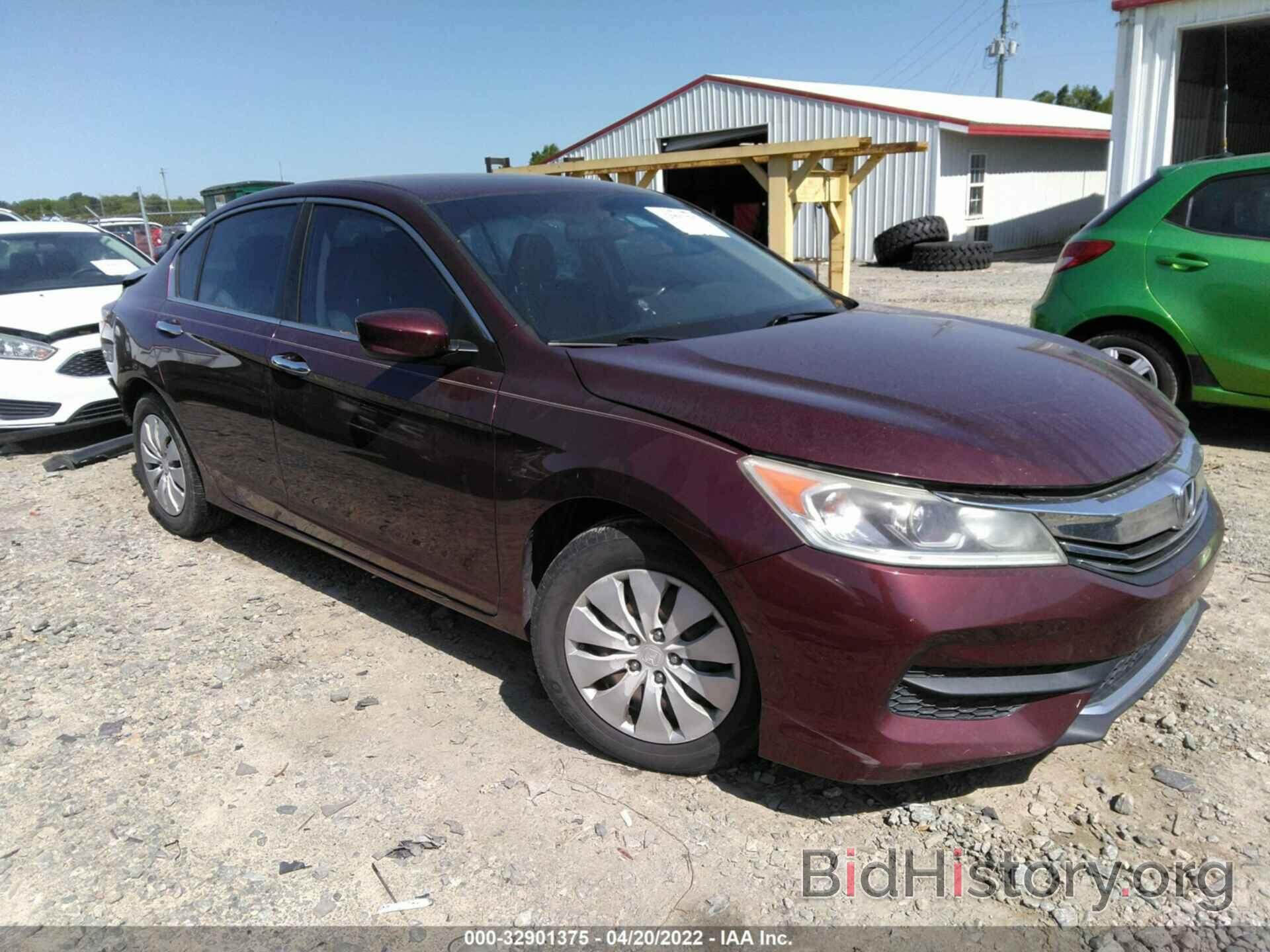 Photo 1HGCR2F37GA075512 - HONDA ACCORD SEDAN 2016