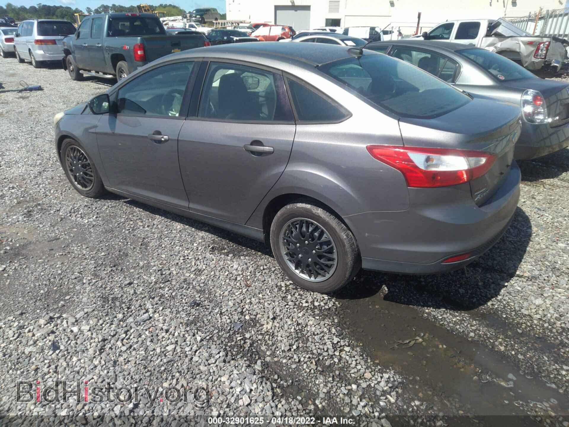 2012 FORD FOCUS - VIN: 1FAHP3F23CL197876 - Photo 3