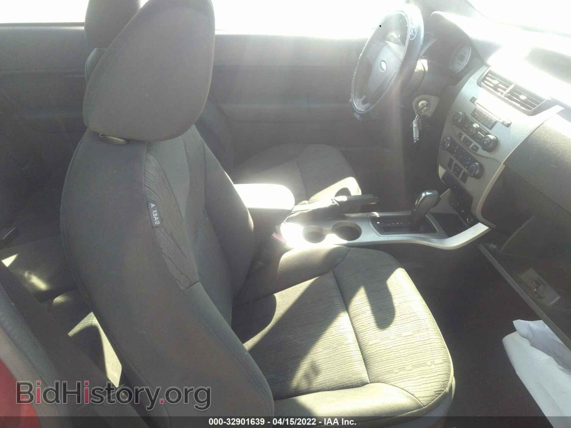 2009 FORD FOCUS - VIN: 1FAHP32N49W227779 - Фото 5