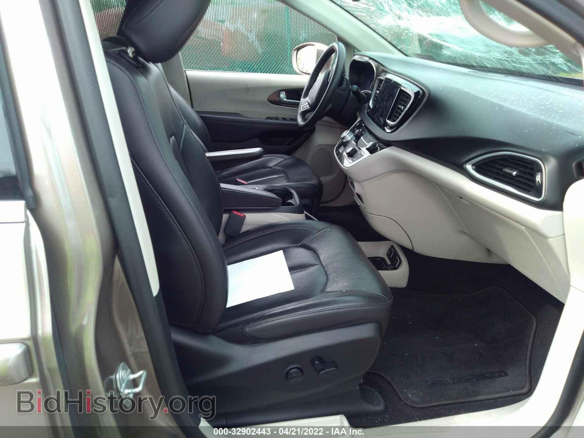 2017 CHRYSLER PACIFICA - VIN: 2C4RC1EG3HR752710 - Photo 5