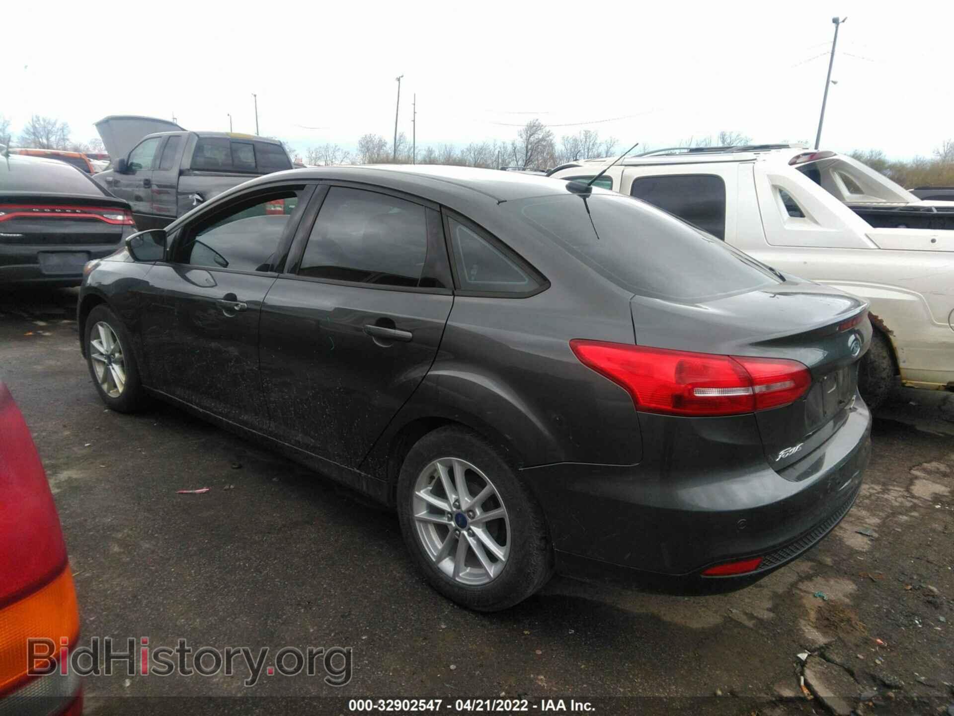 2016 FORD FOCUS - VIN: 1FADP3F2XGL267331 - Фото 3