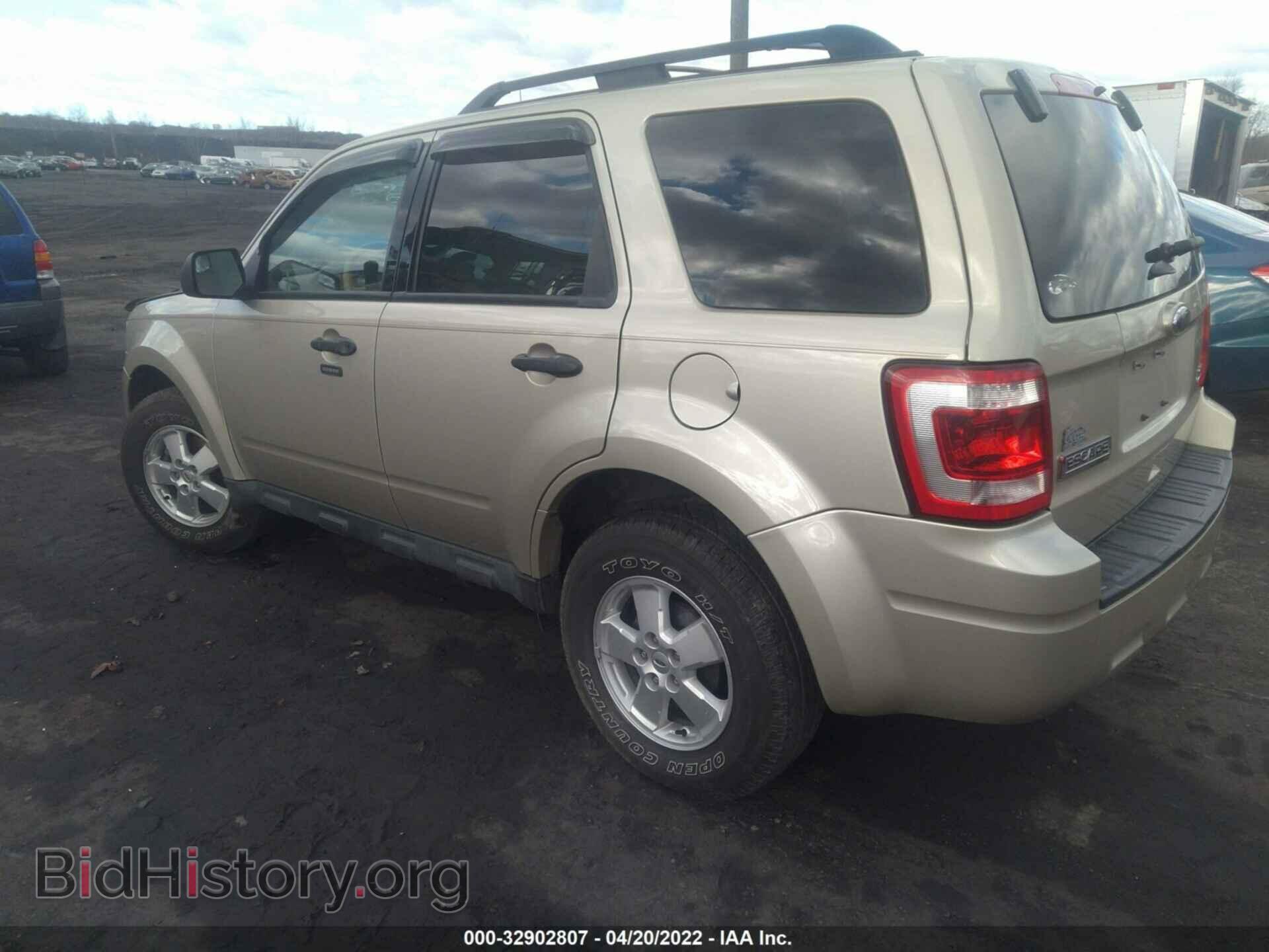 2012 FORD ESCAPE - VIN: 1FMCU9DG2CKC51393 - Фото 3