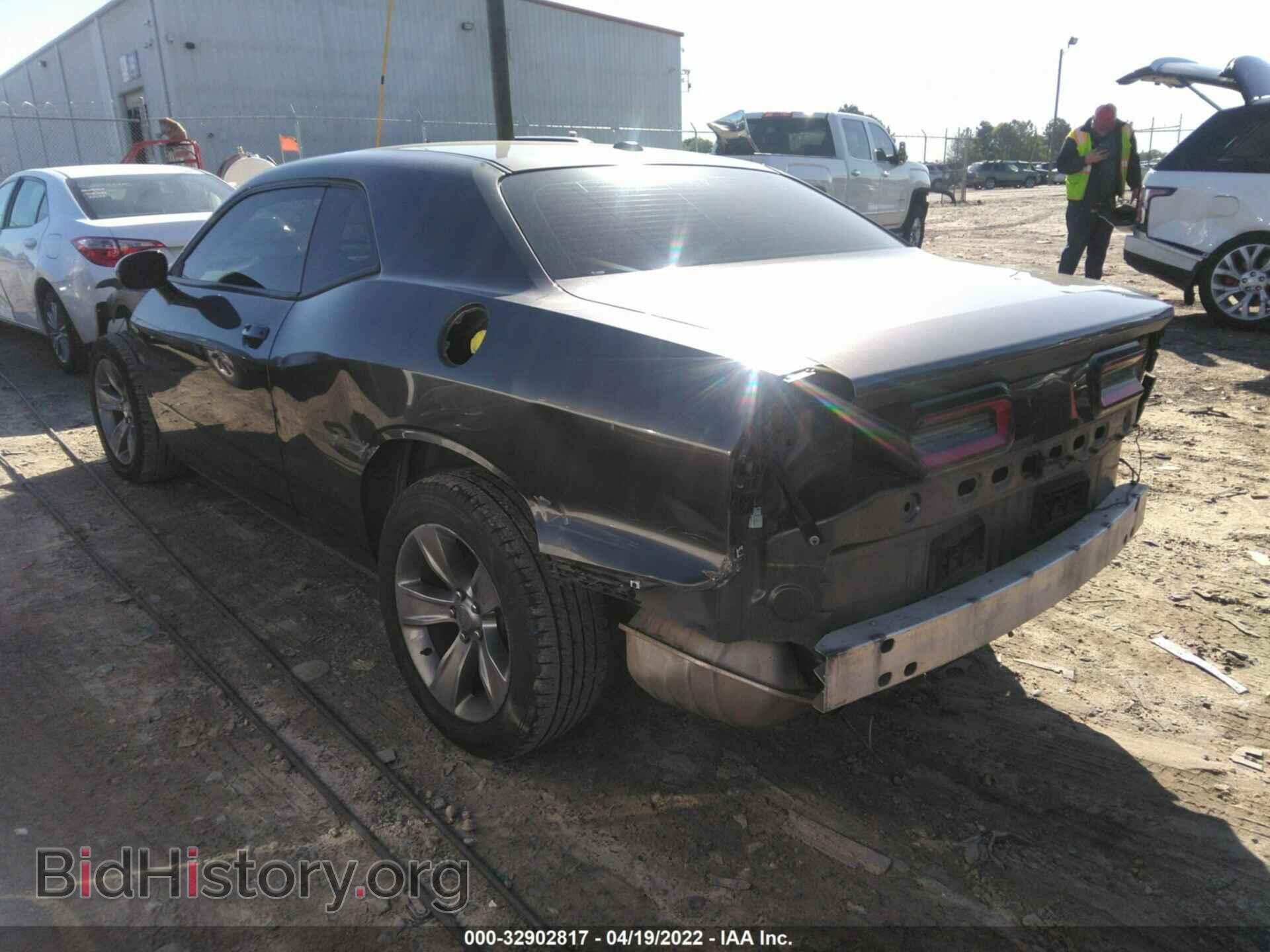 2015 DODGE CHALLENGER - VIN: 2C3CDZAG2FH701410 - Фото 2
