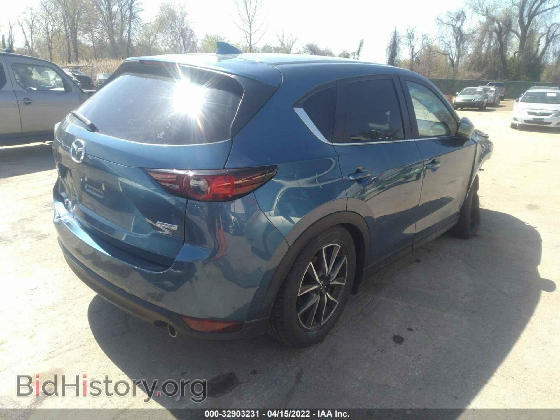 2018 MAZDA CX-5 - VIN: JM3KFBCM0J0432209 - Фото 4