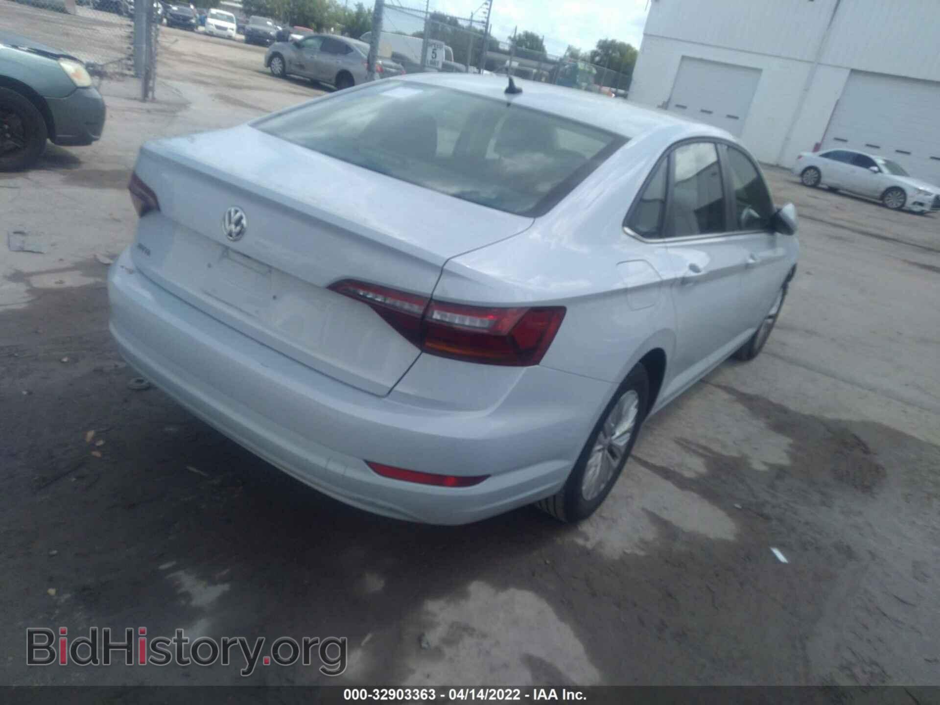 2019 VOLKSWAGEN JETTA - VIN: 3VWCB7BU3KM131906 - Фото 4