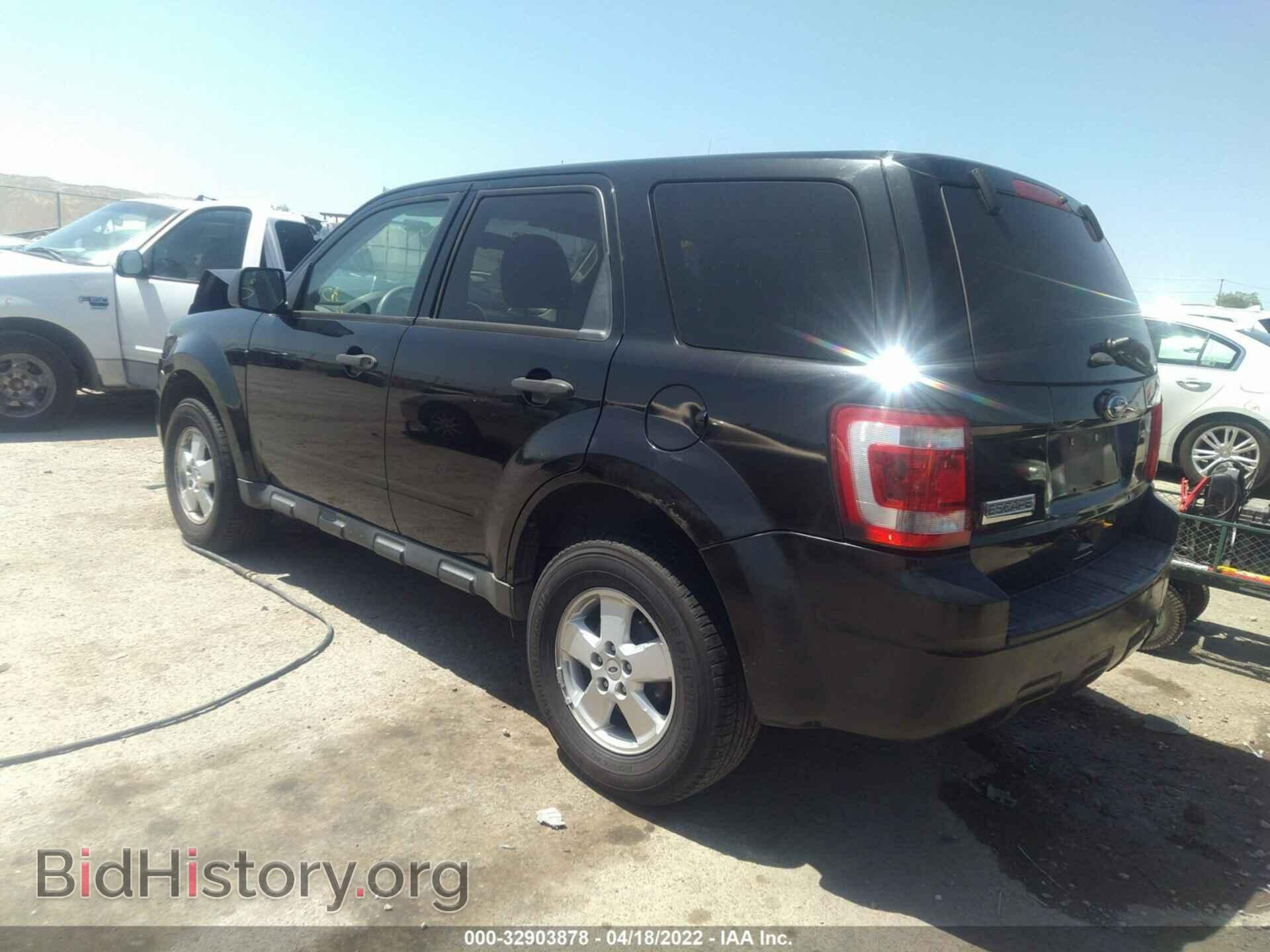 2012 FORD ESCAPE - VIN: 1FMCU9C74CKB34142 - Фото 3