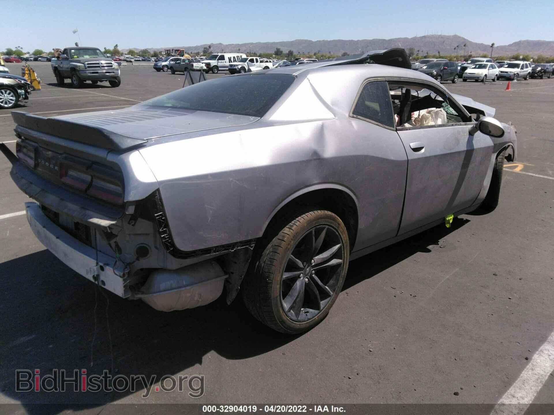 2018 DODGE CHALLENGER - VIN: 2C3CDZAG3JH111144 - Фото 4