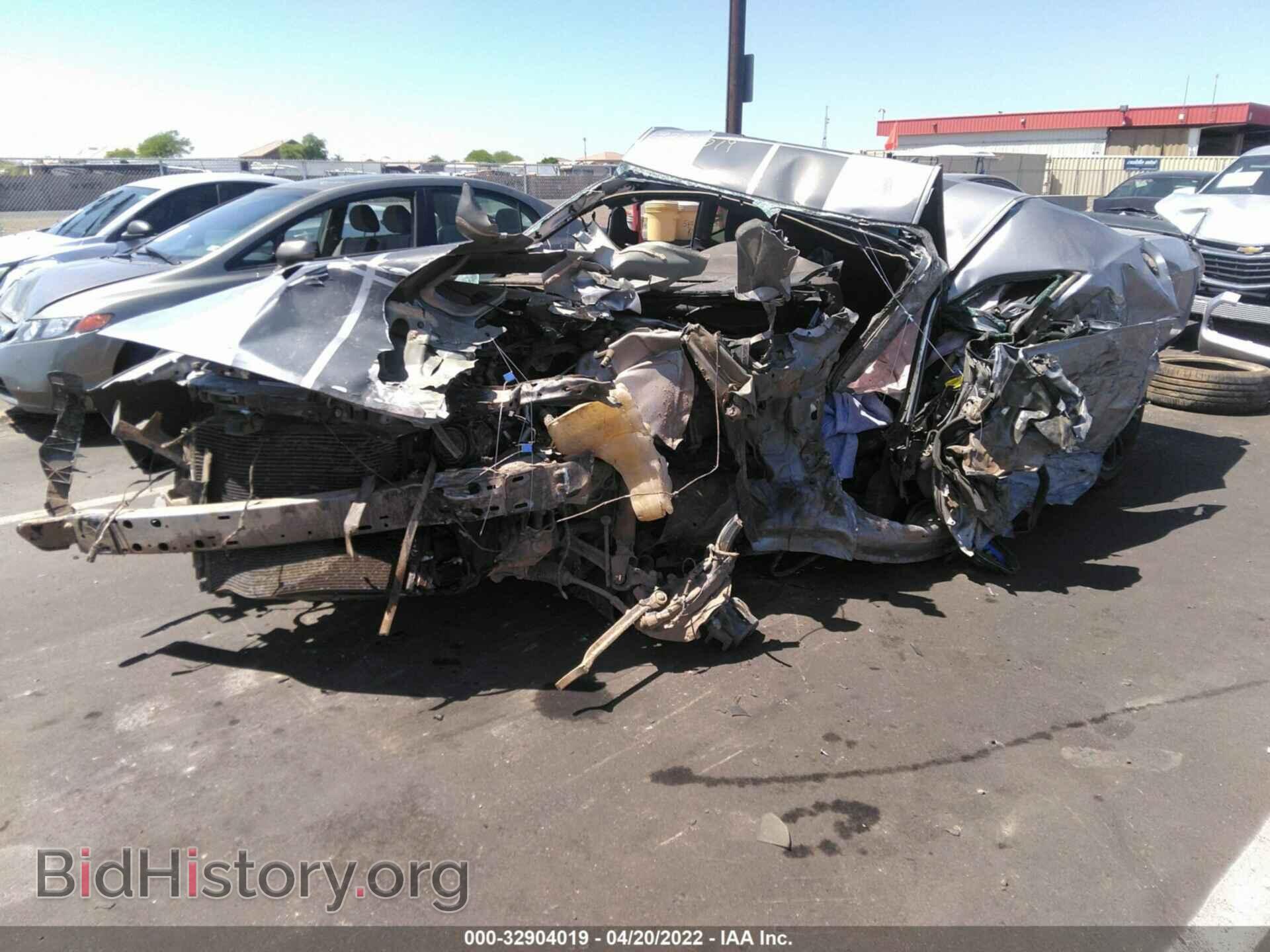 2018 DODGE CHALLENGER - VIN: 2C3CDZAG3JH111144 - Фото 6