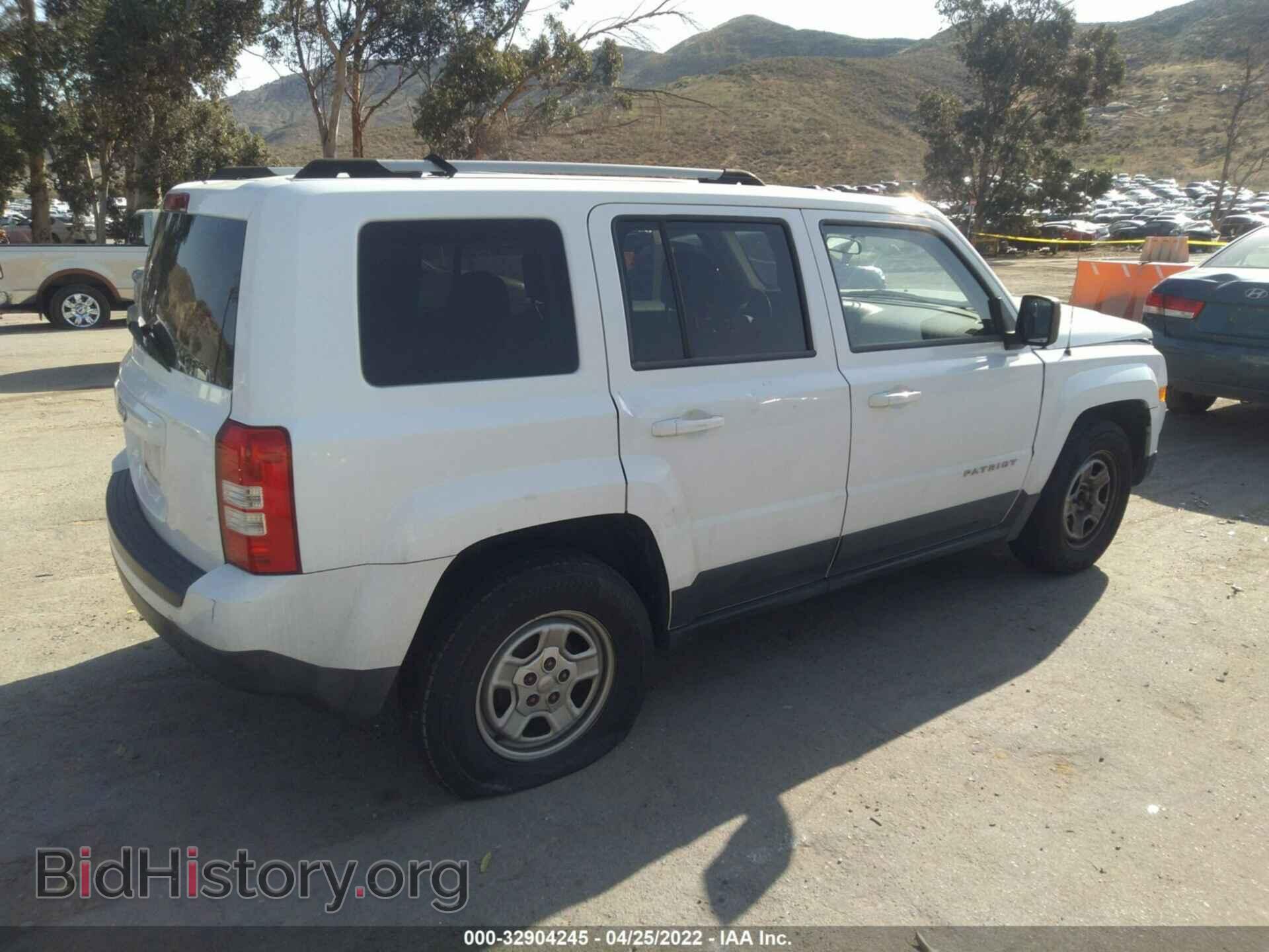 2012 JEEP PATRIOT - VIN: 1C4NJPFB0CD690642 - Фото 4