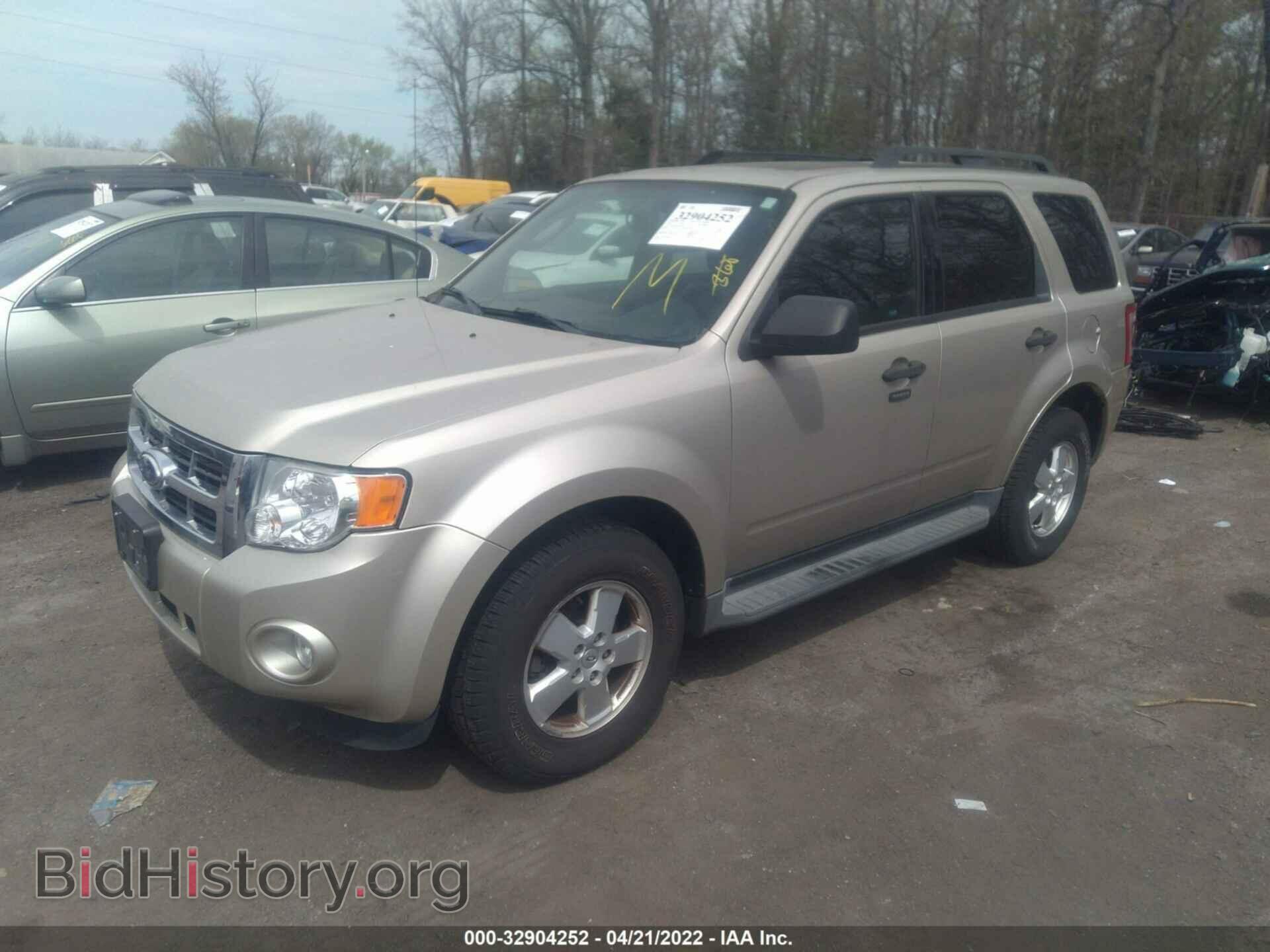 2012 FORD ESCAPE - VIN: 1FMCU9DG0CKB38025 - Фото 2