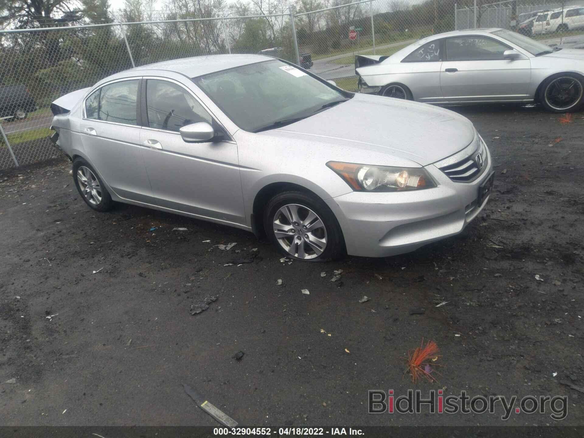 Photo 1HGCP2F68CA237481 - HONDA ACCORD SDN 2012