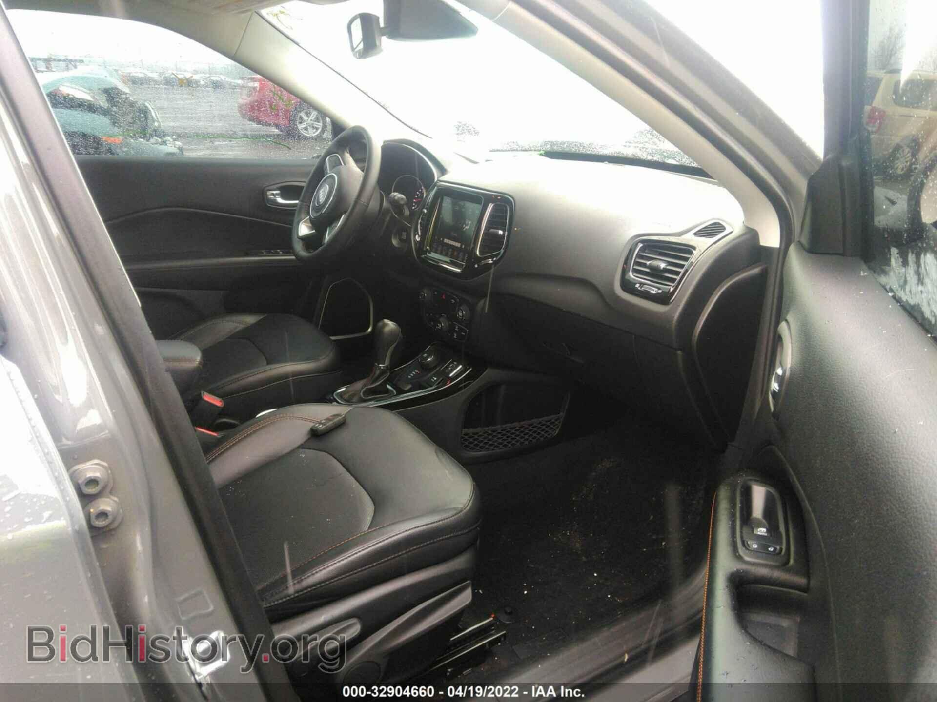 2019 JEEP COMPASS - VIN: 3C4NJDCB7KT776090 - Фото 5
