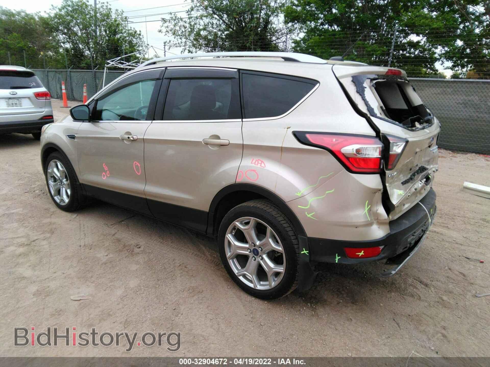 2017 FORD ESCAPE - VIN: 1FMCU0J91HUD10334 - Фото 3