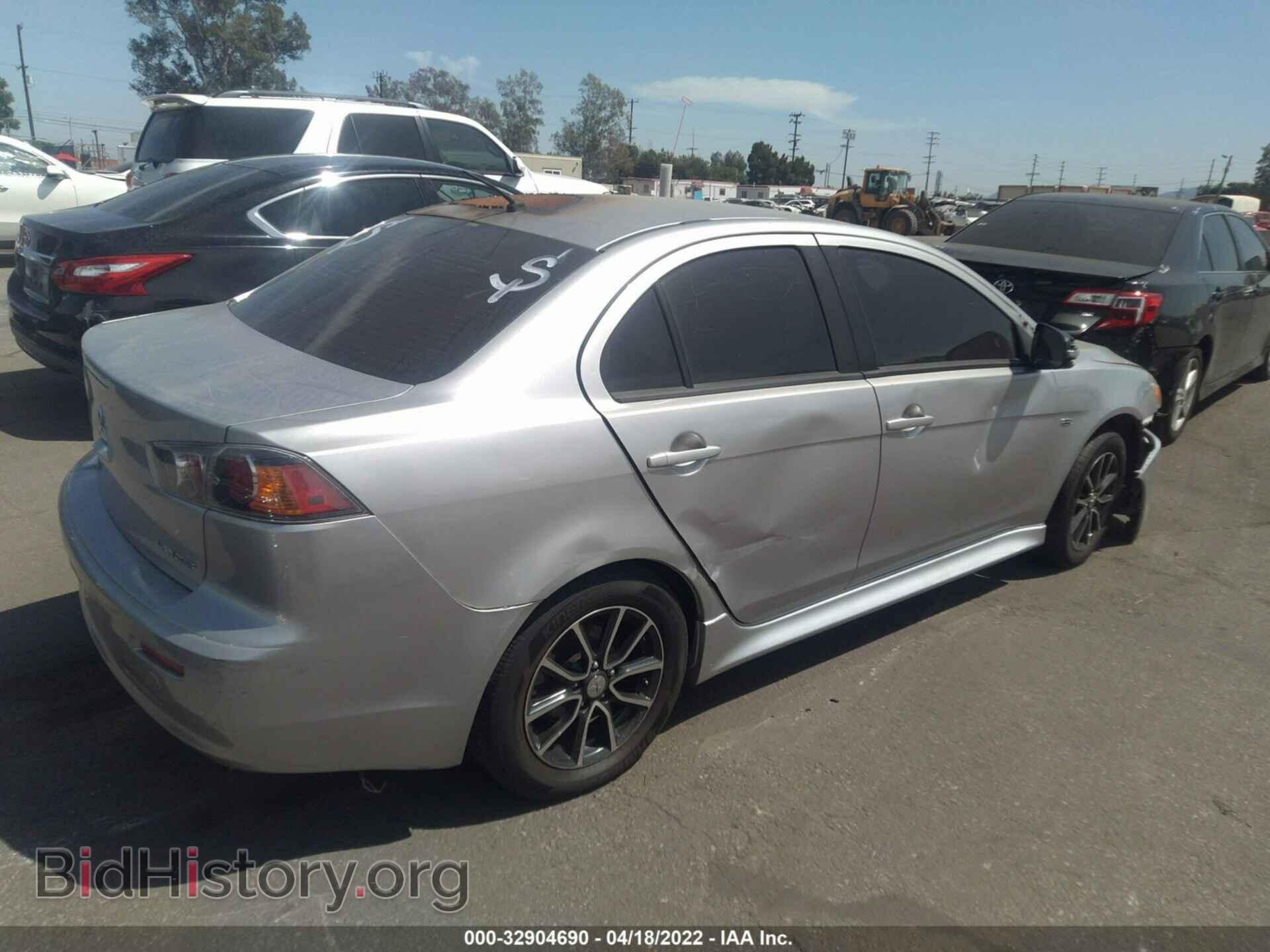 2017 MITSUBISHI LANCER - VIN: JA32V2FWXHU009535 - Фото 4