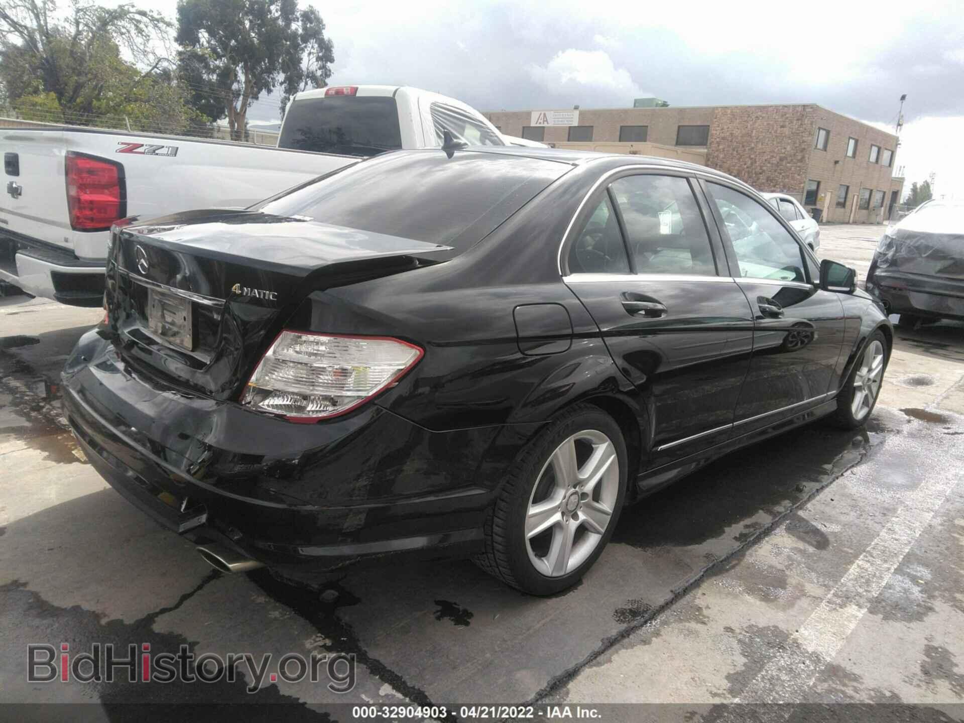 2011 MERCEDES-BENZ C-CLASS - VIN: WDDGF8BB3BR170870 - Фото 4