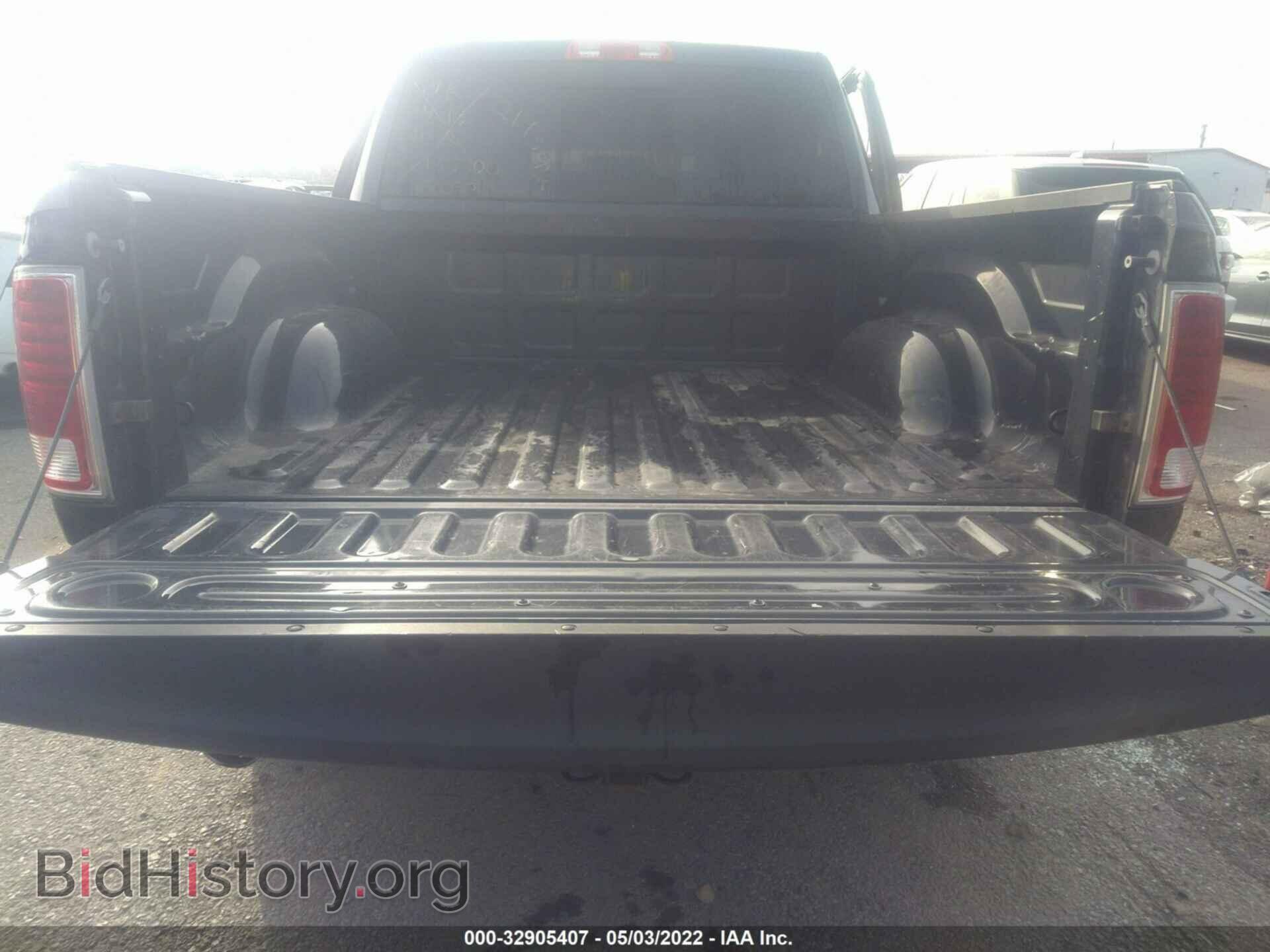 2018 RAM 1500 - VIN: 1C6RR6NT7JS219392 - Фото 8