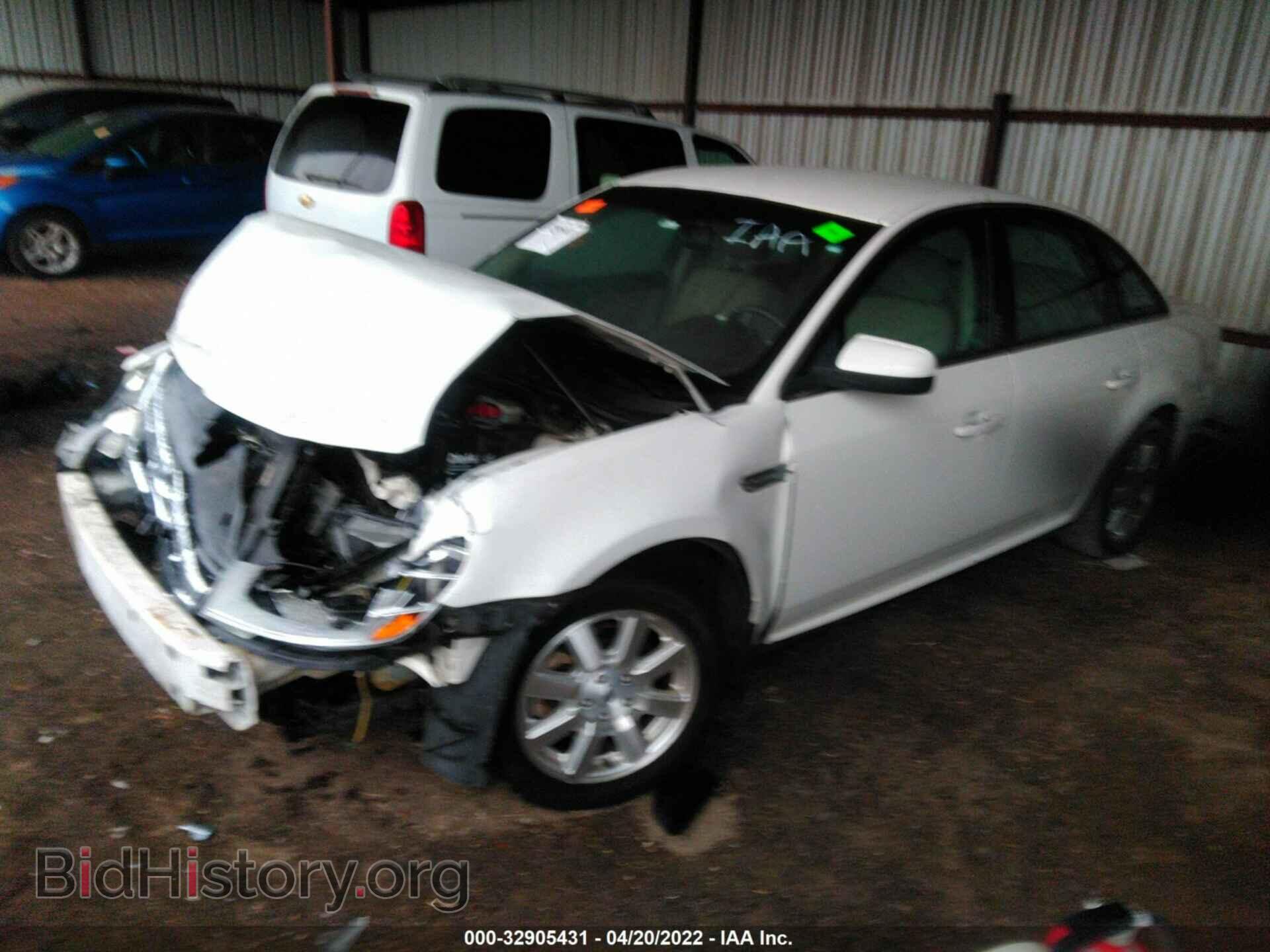 2009 FORD TAURUS - VIN: 1FAHP23W39G118211 - Фото 2
