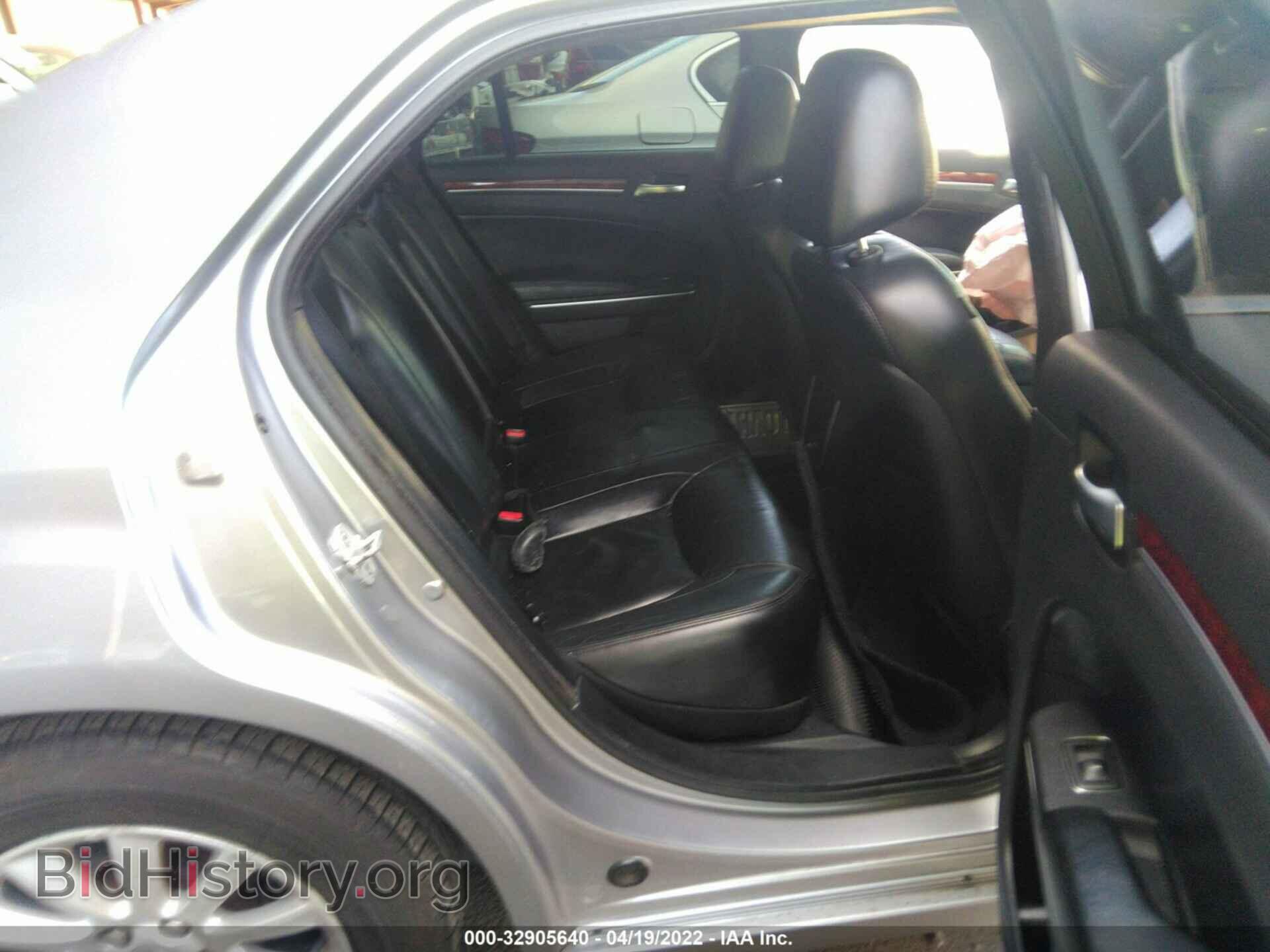 2013 CHRYSLER 300 - VIN: 2C3CCAAG7DH606861 - Фото 8