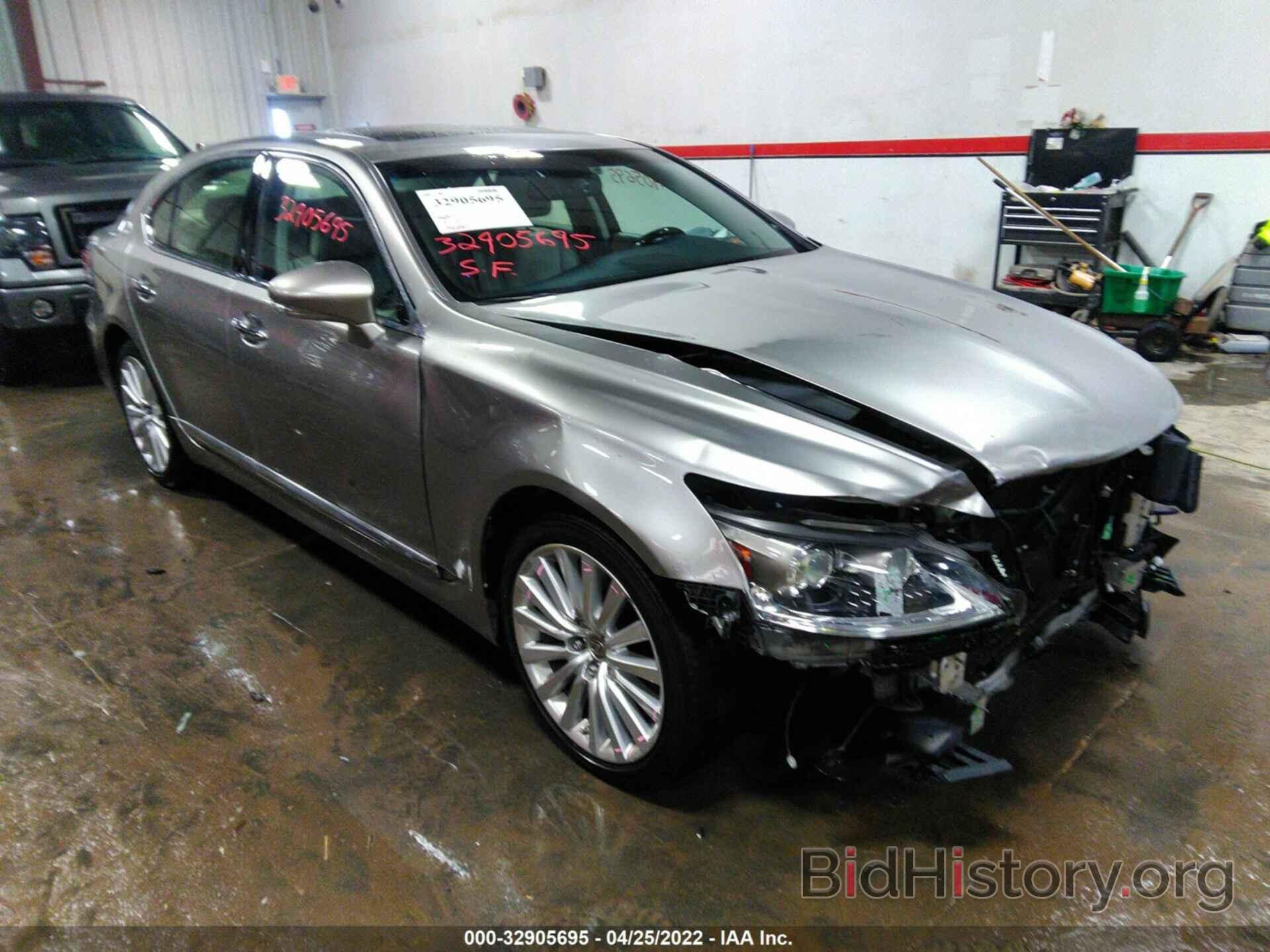 Photo JTHCL5EF5H5029439 - LEXUS LS 2017