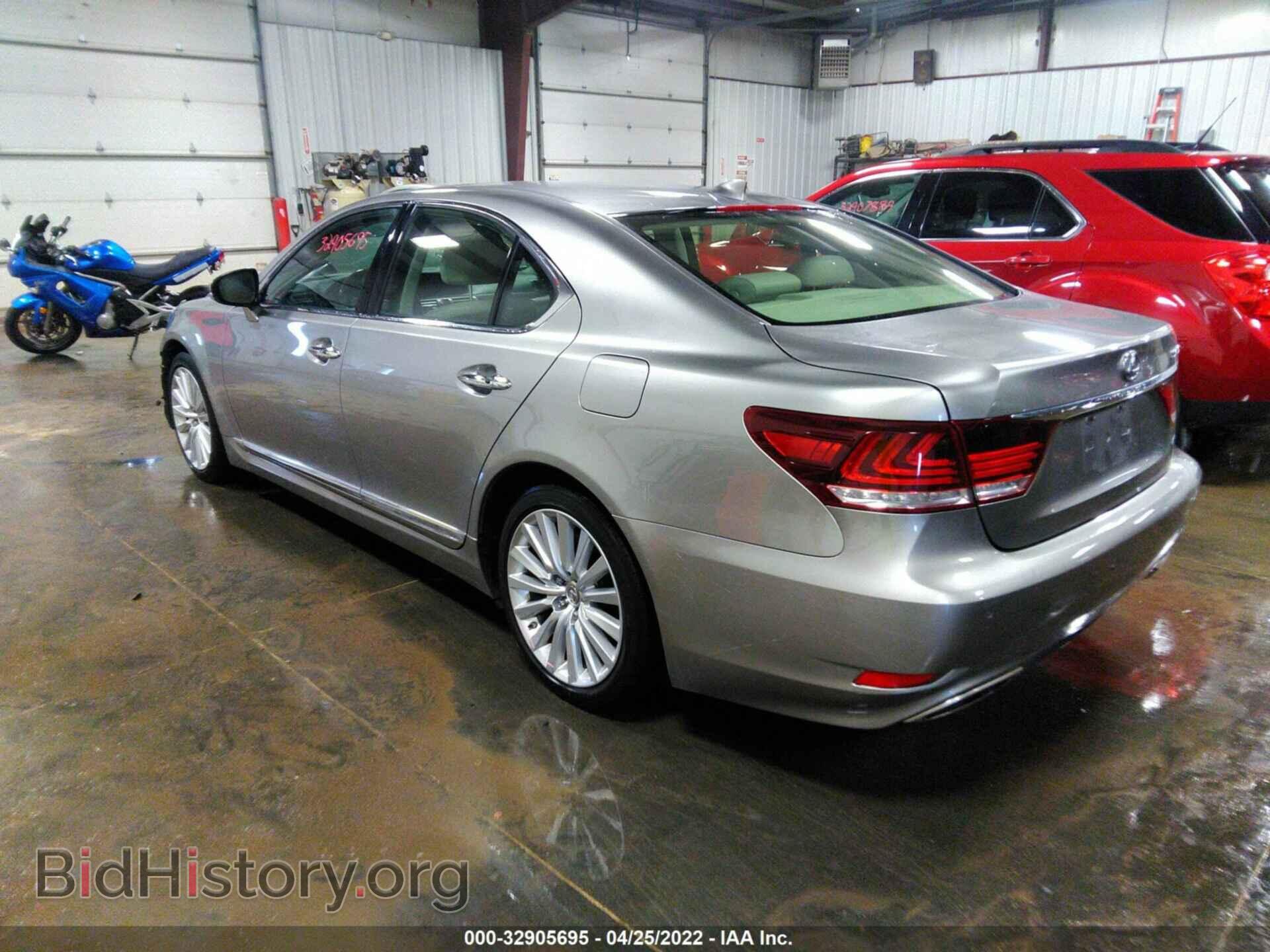 2017 LEXUS LS - VIN: JTHCL5EF5H5029439 - Фото 3