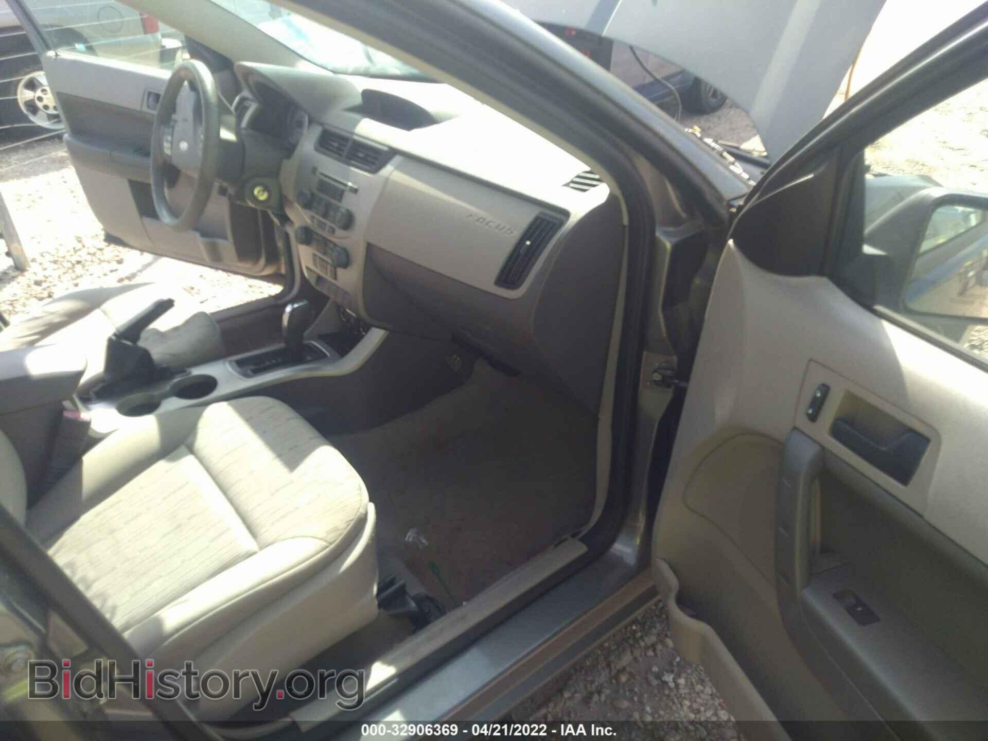 2009 FORD FOCUS - VIN: 1FAHP35NX9W174193 - Фото 5