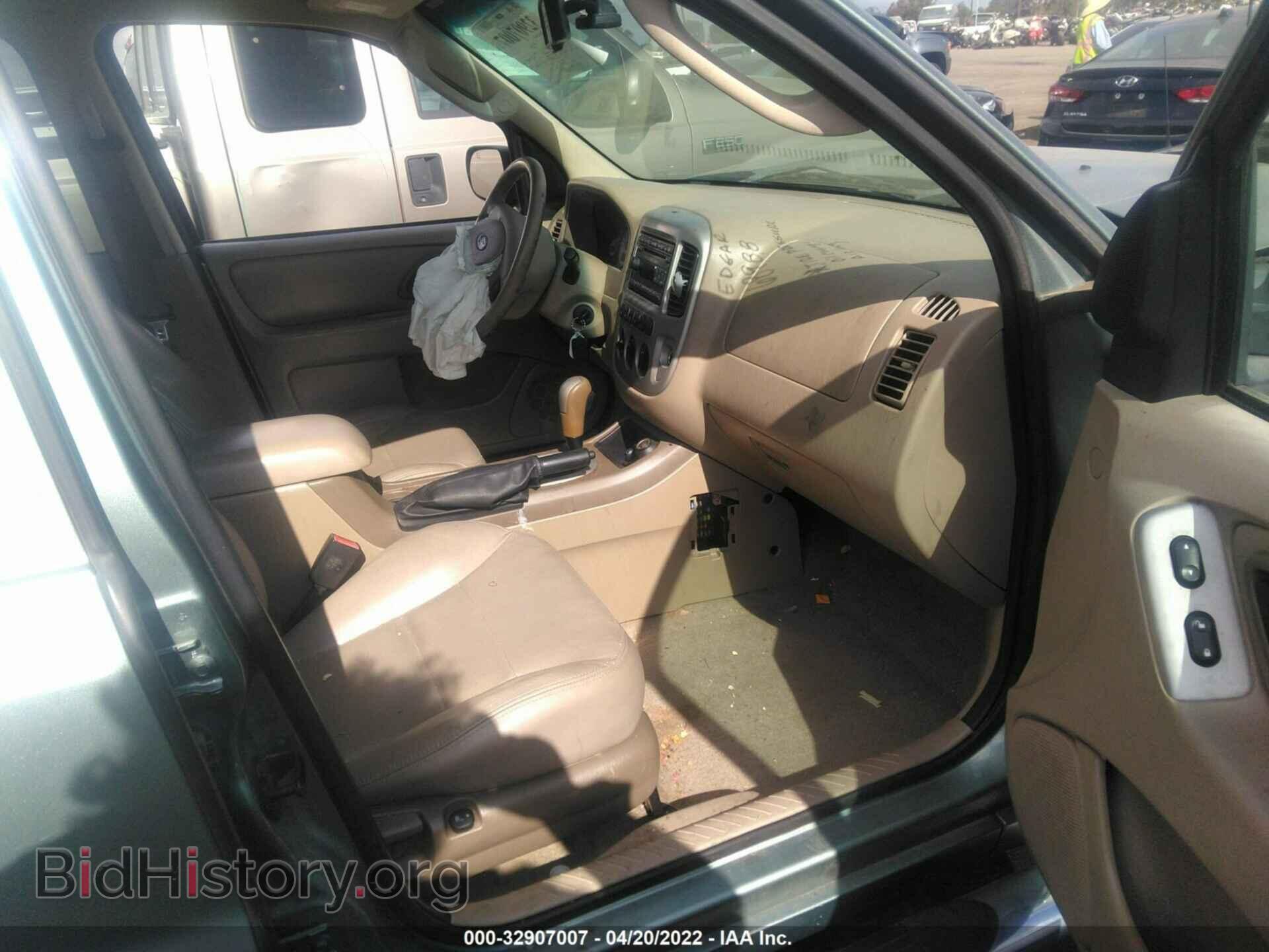 2006 FORD ESCAPE - VIN: 1FMCU04176KC81582 - Фото 5