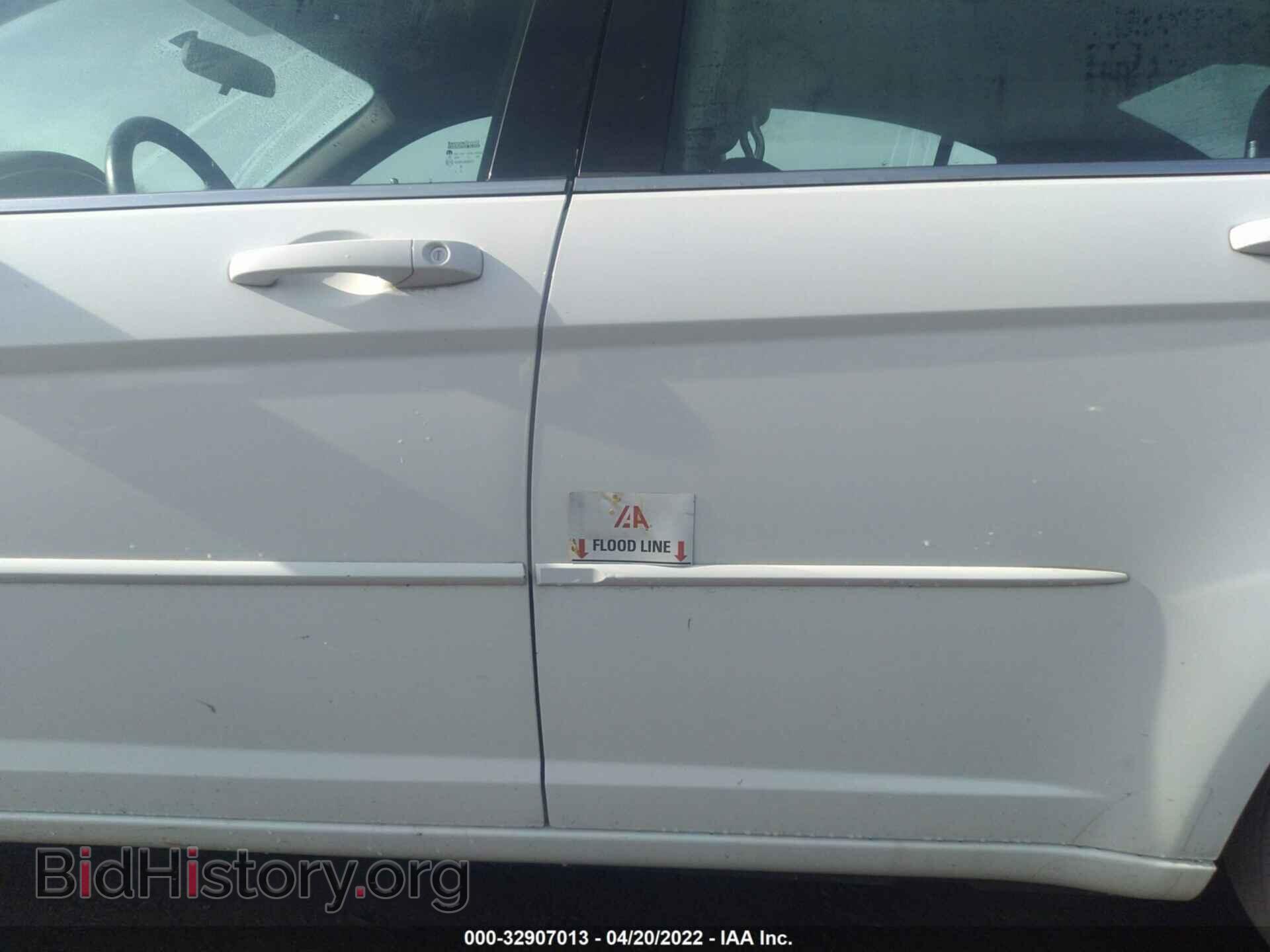 2013 CHRYSLER 200 - VIN: 1C3CCBBG1DN731981 - Photo 6