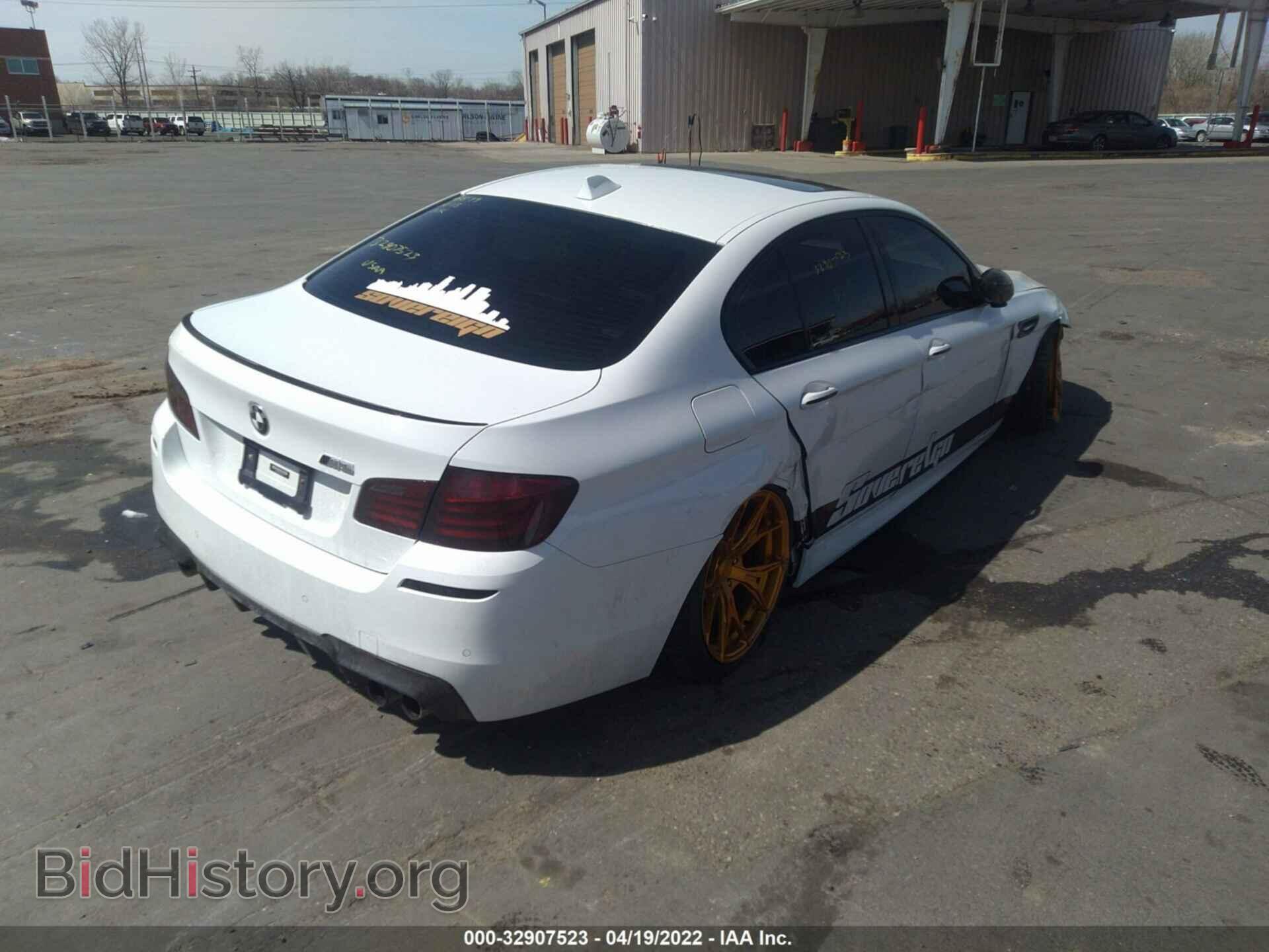 2013 BMW M5 - VIN: WBSFV9C5XDC773742 - Фото 4