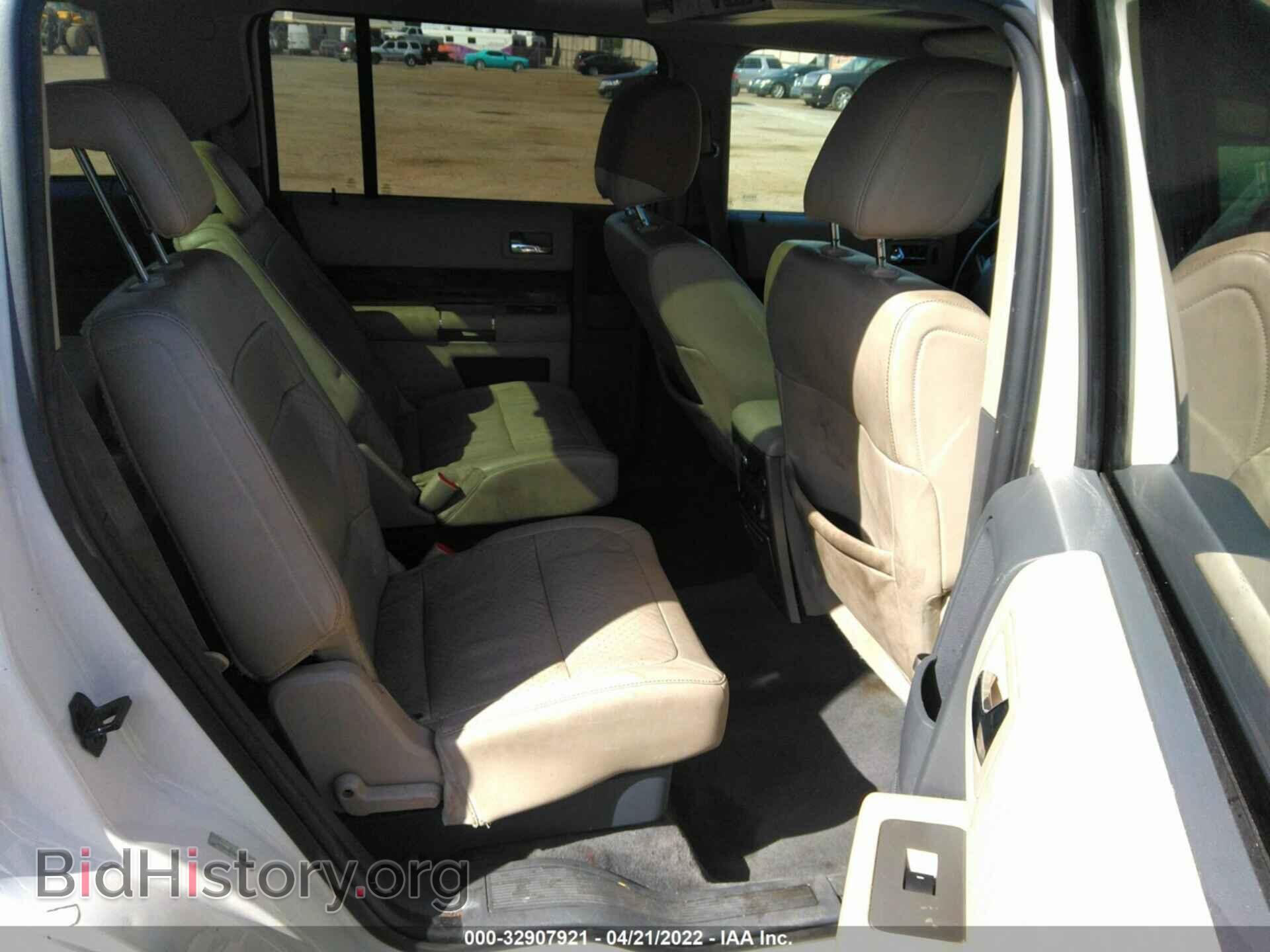 2009 FORD FLEX - VIN: 2FMEK63C09BA66046 - Фото 8