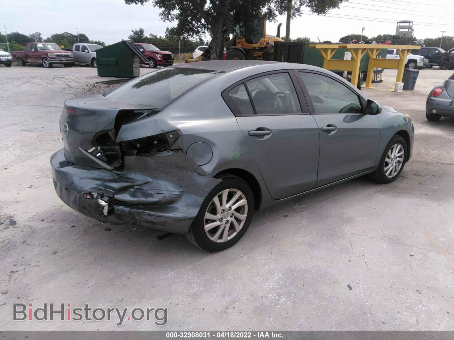 2012 MAZDA MAZDA3 - VIN: JM1BL1V72C1556188 - Фото 4