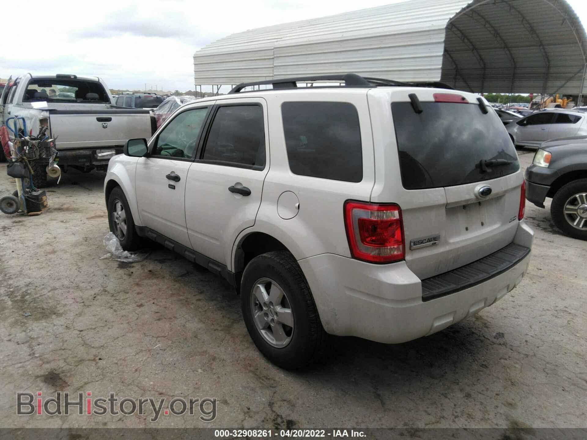 2009 FORD ESCAPE - VIN: 1FMCU03709KA13886 - Фото 3