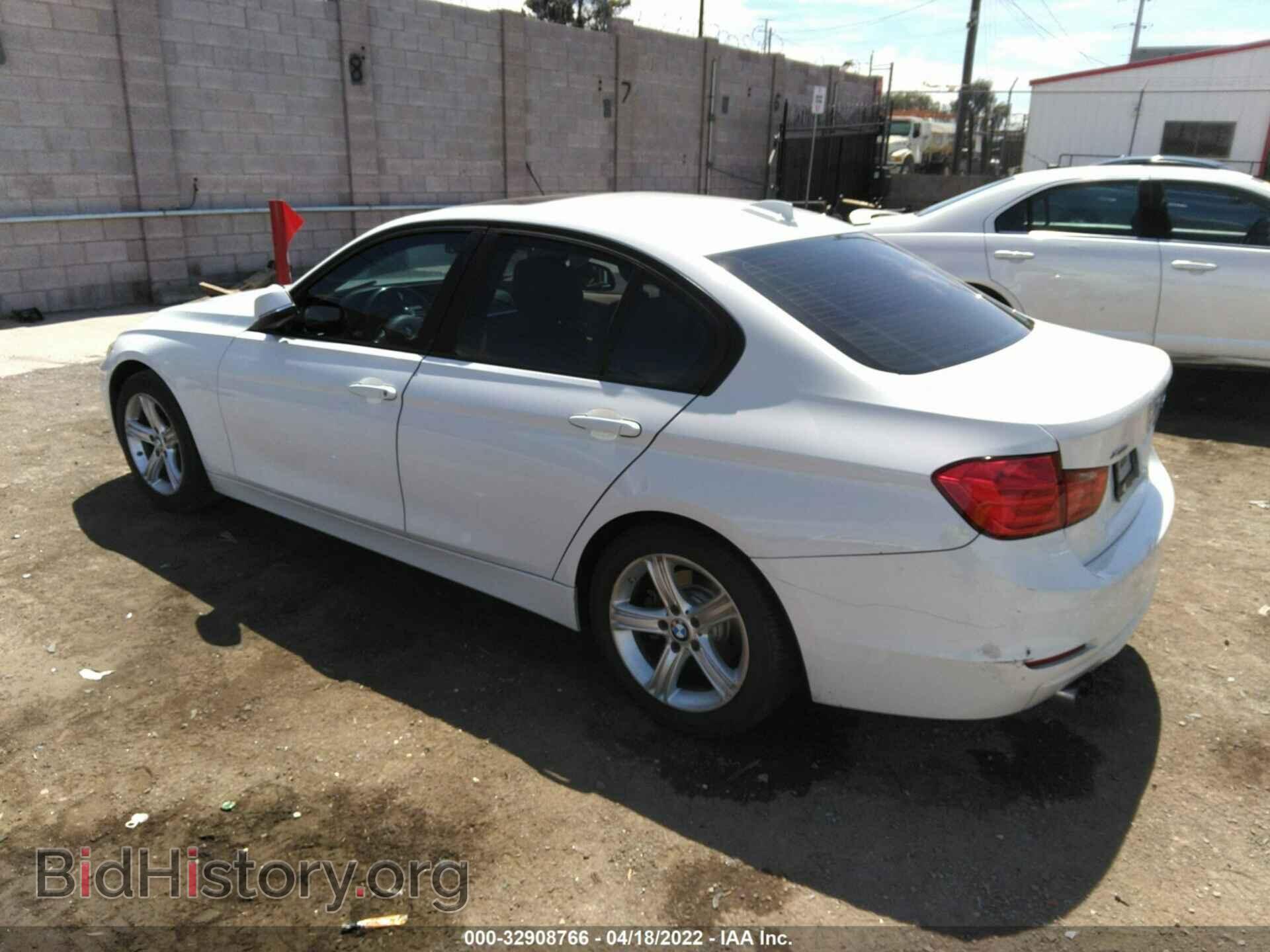 2013 BMW 3 SERIES - VIN: WBA3B5C55DF597769 - Фото 3